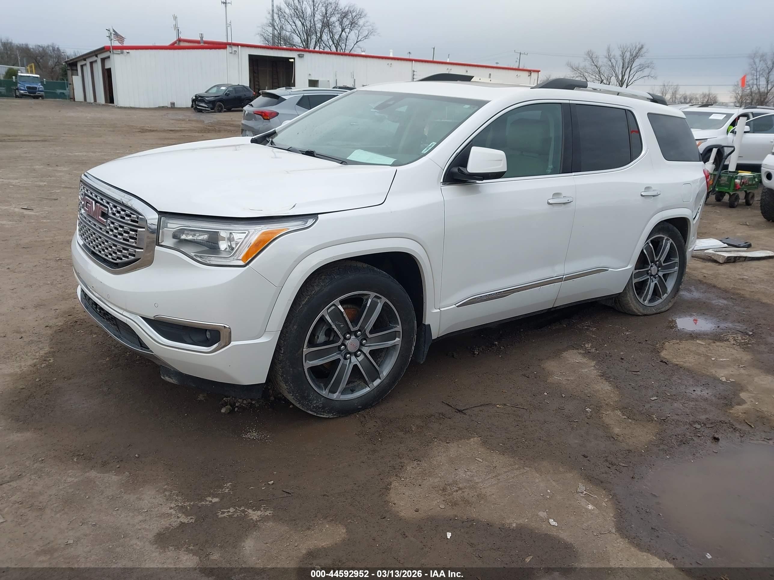 2018 Gmc Acadia Denali White vin: 1GKKNXLS1JZ166951