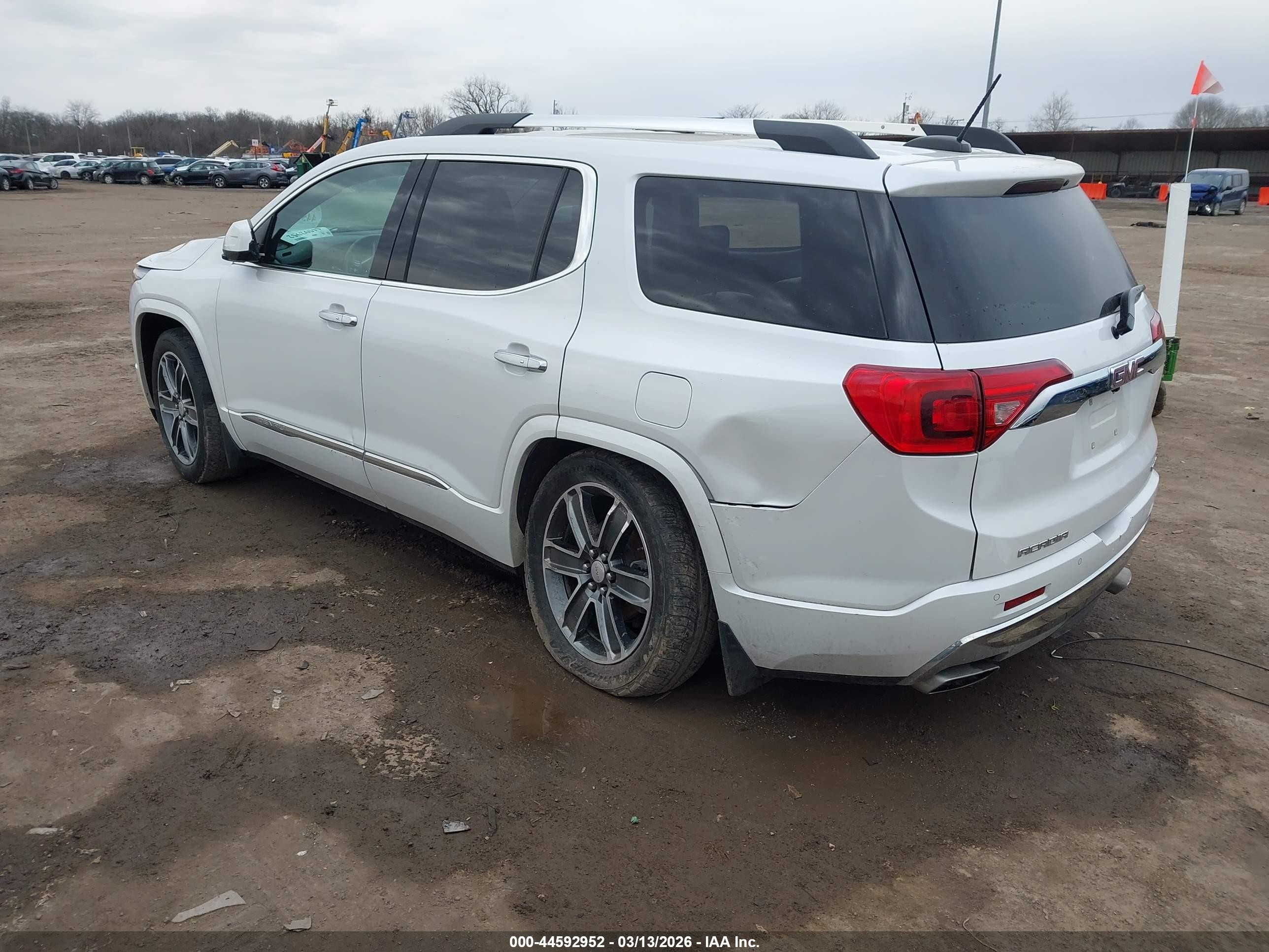 2018 Gmc Acadia Denali White vin: 1GKKNXLS1JZ166951