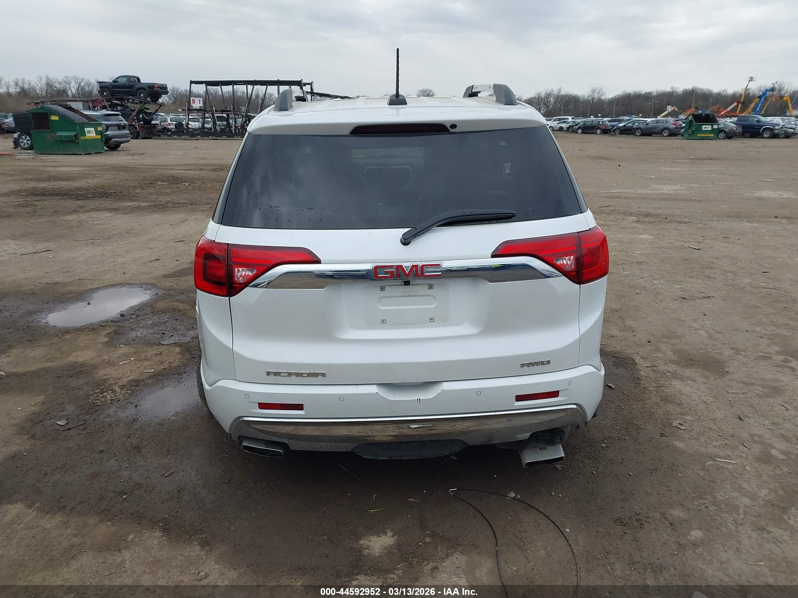 2018 Gmc Acadia Denali White vin: 1GKKNXLS1JZ166951