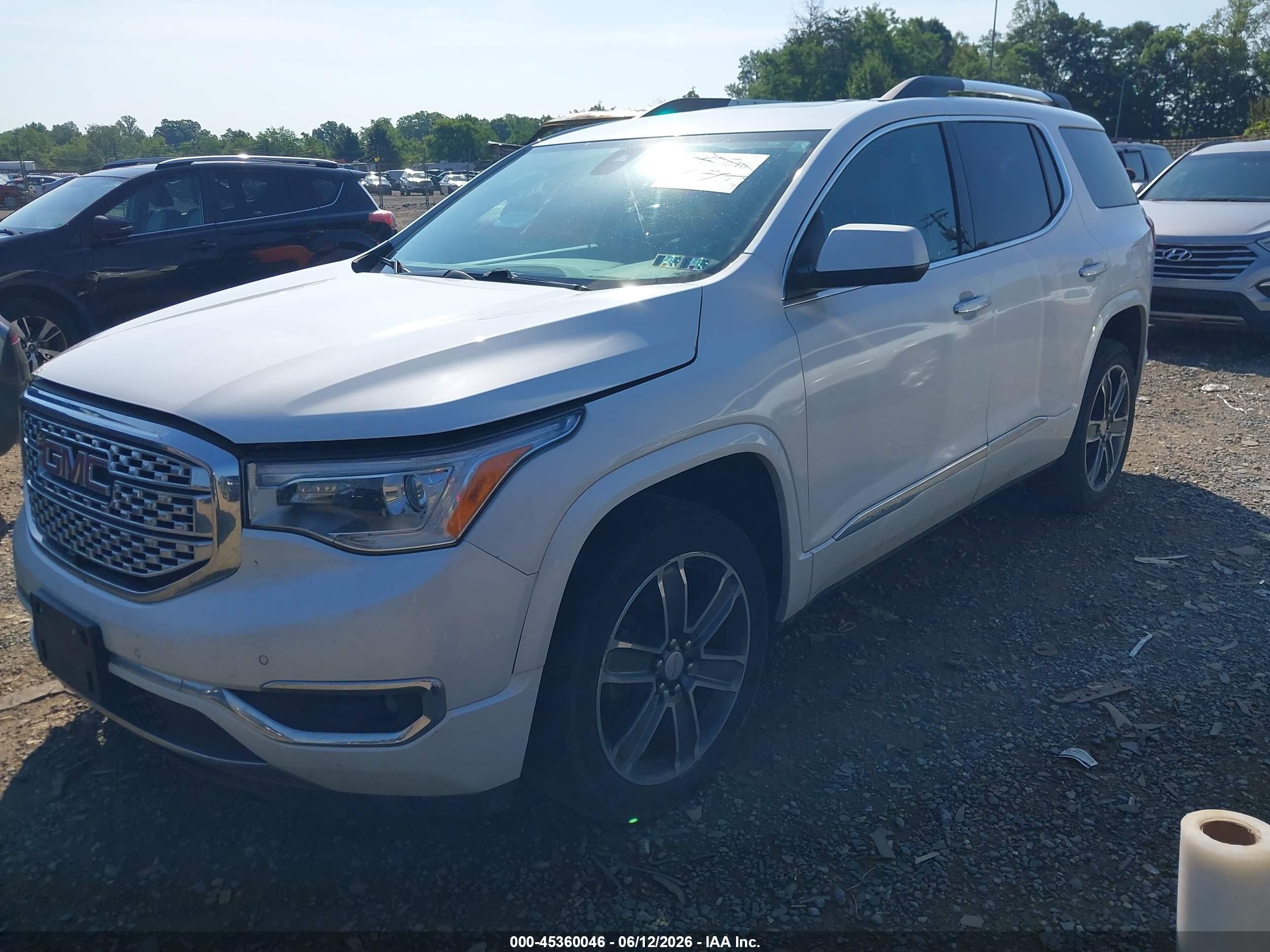 2017 Gmc Acadia Denali Белый vin: 1GKKNXLS2HZ150915