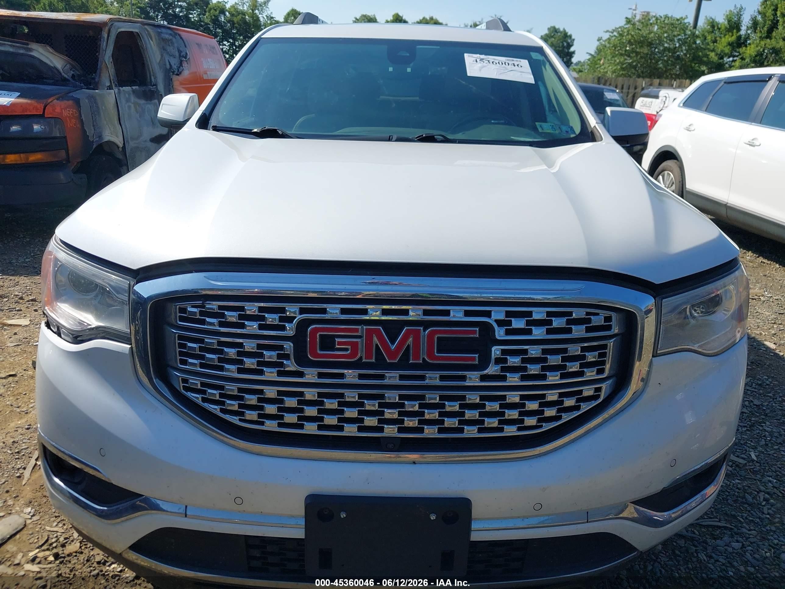 2017 Gmc Acadia Denali Белый vin: 1GKKNXLS2HZ150915