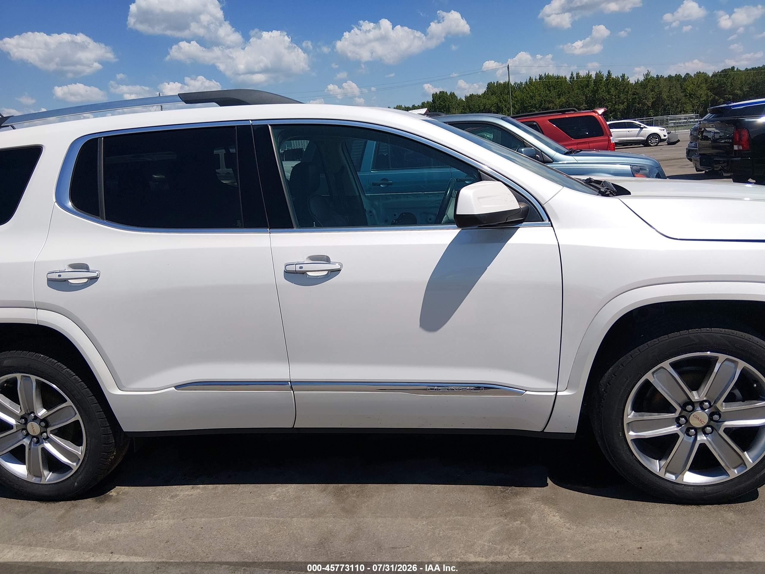 2017 Gmc Acadia Denali White vin: 1GKKNXLS2HZ221076