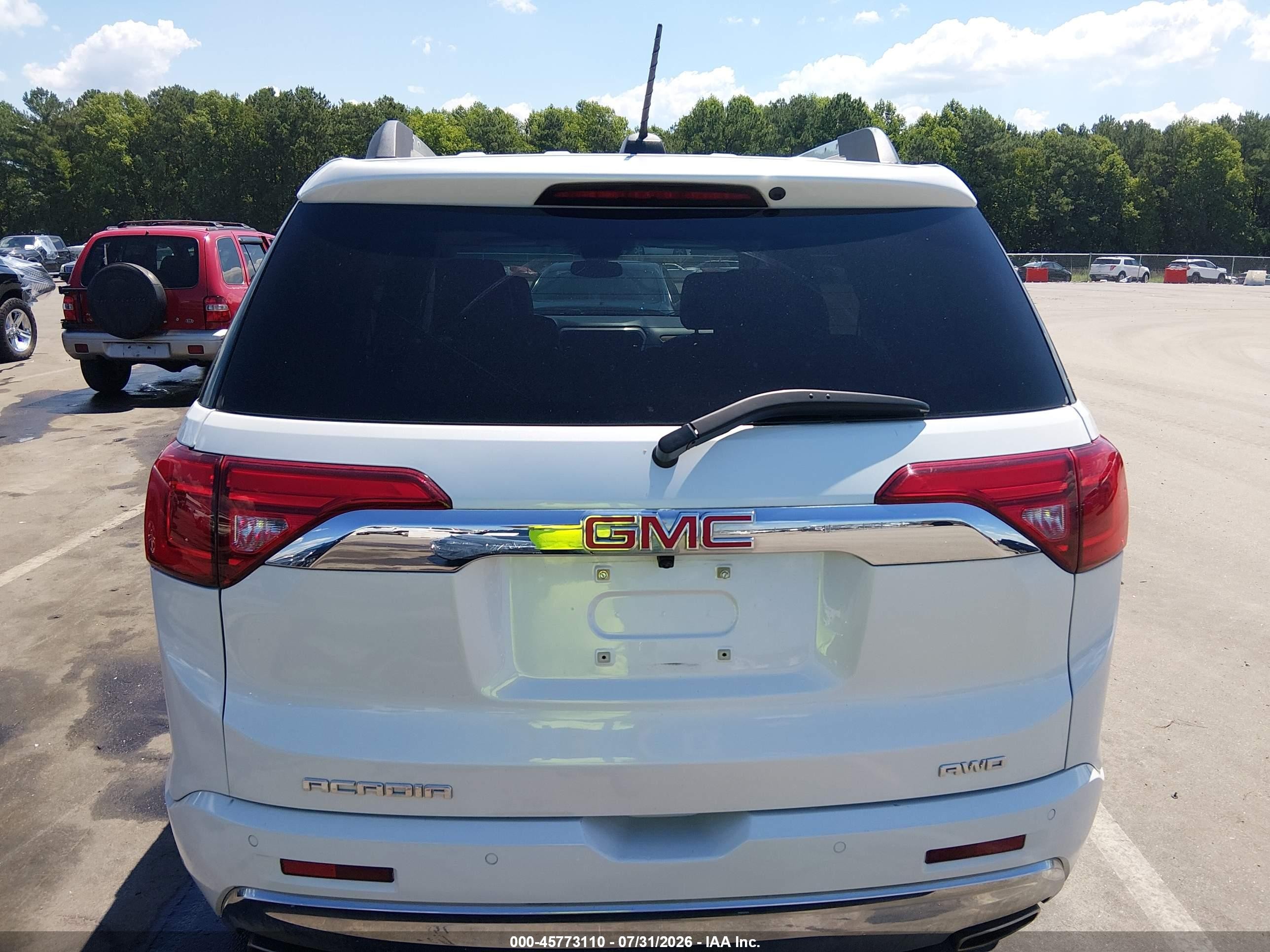 2017 Gmc Acadia Denali White vin: 1GKKNXLS2HZ221076