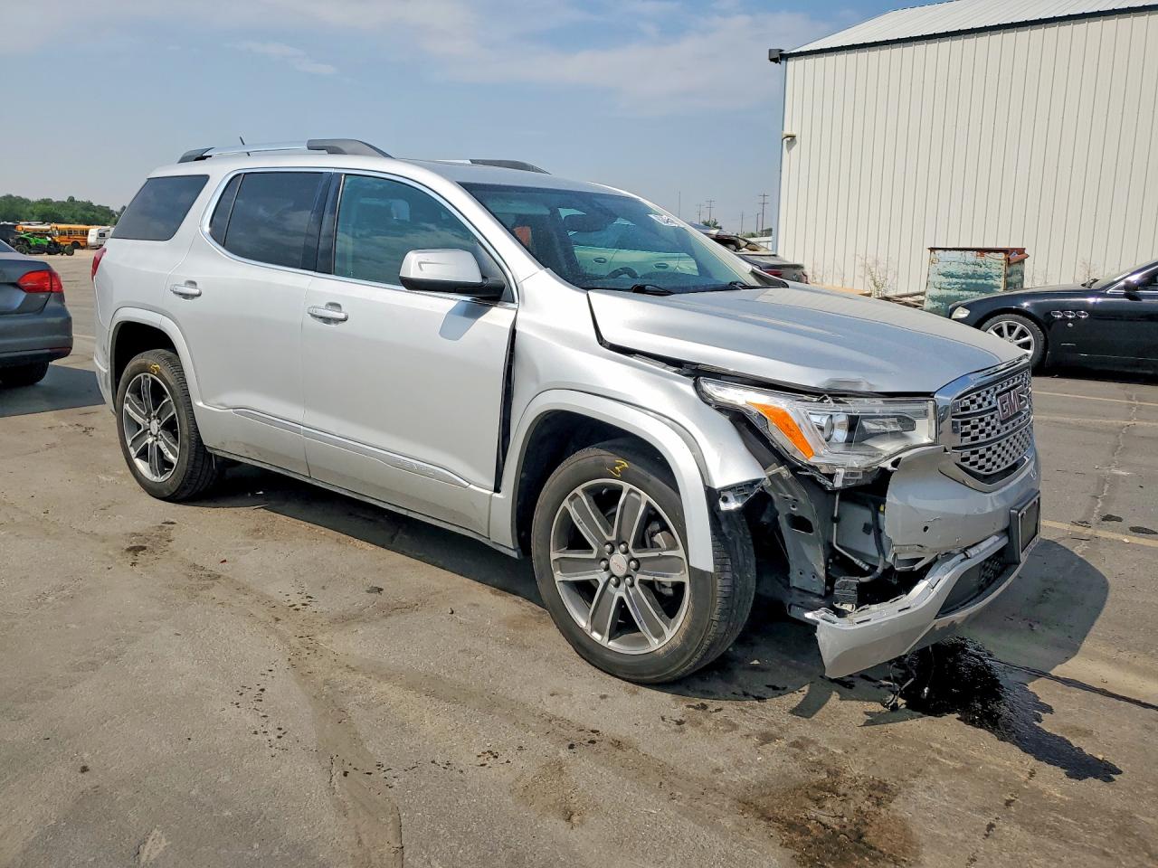 2017 Gmc Acadia Denali Silver vin: 1GKKNXLS2HZ265501