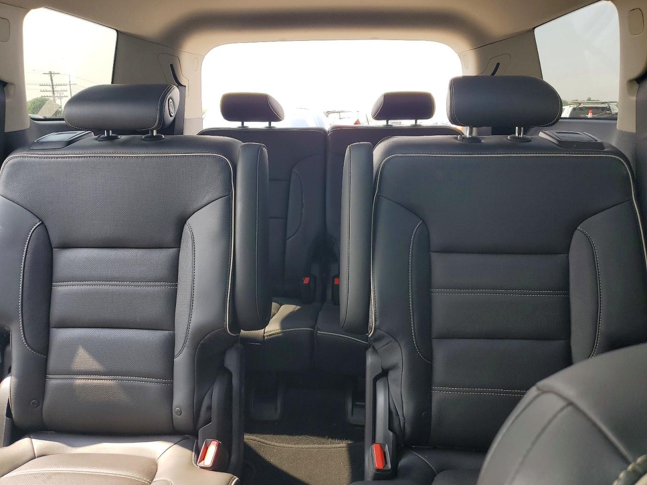 2017 Gmc Acadia Denali Silver vin: 1GKKNXLS2HZ265501