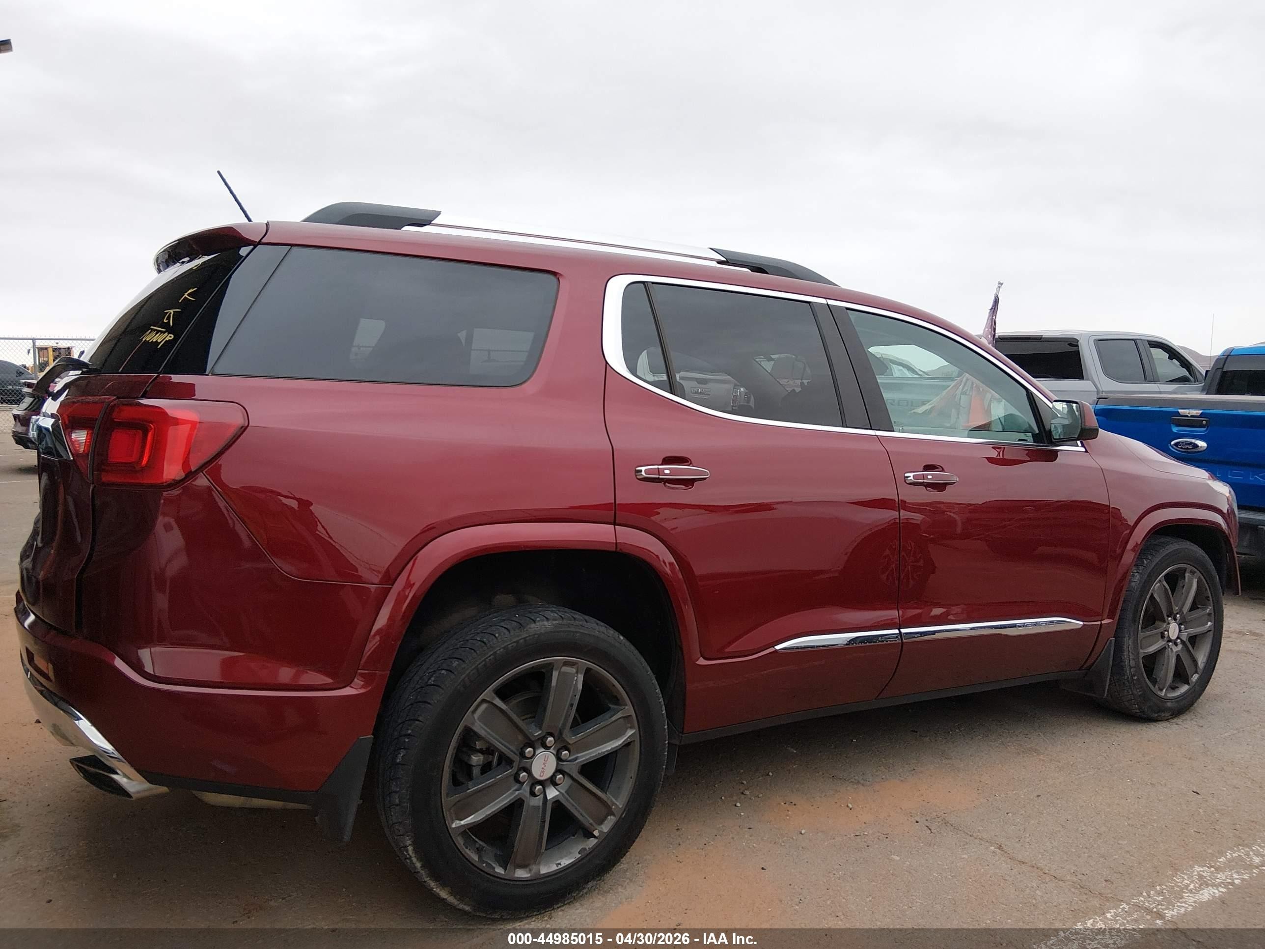 2017 Gmc Acadia Denali Red vin: 1GKKNXLS2HZ266020