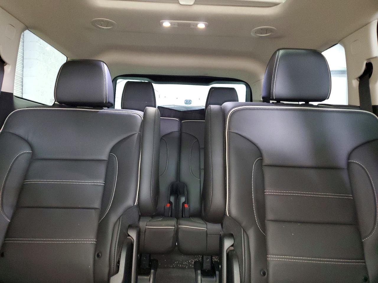2020 Gmc Acadia Denali White vin: 1GKKNXLS3LZ195726
