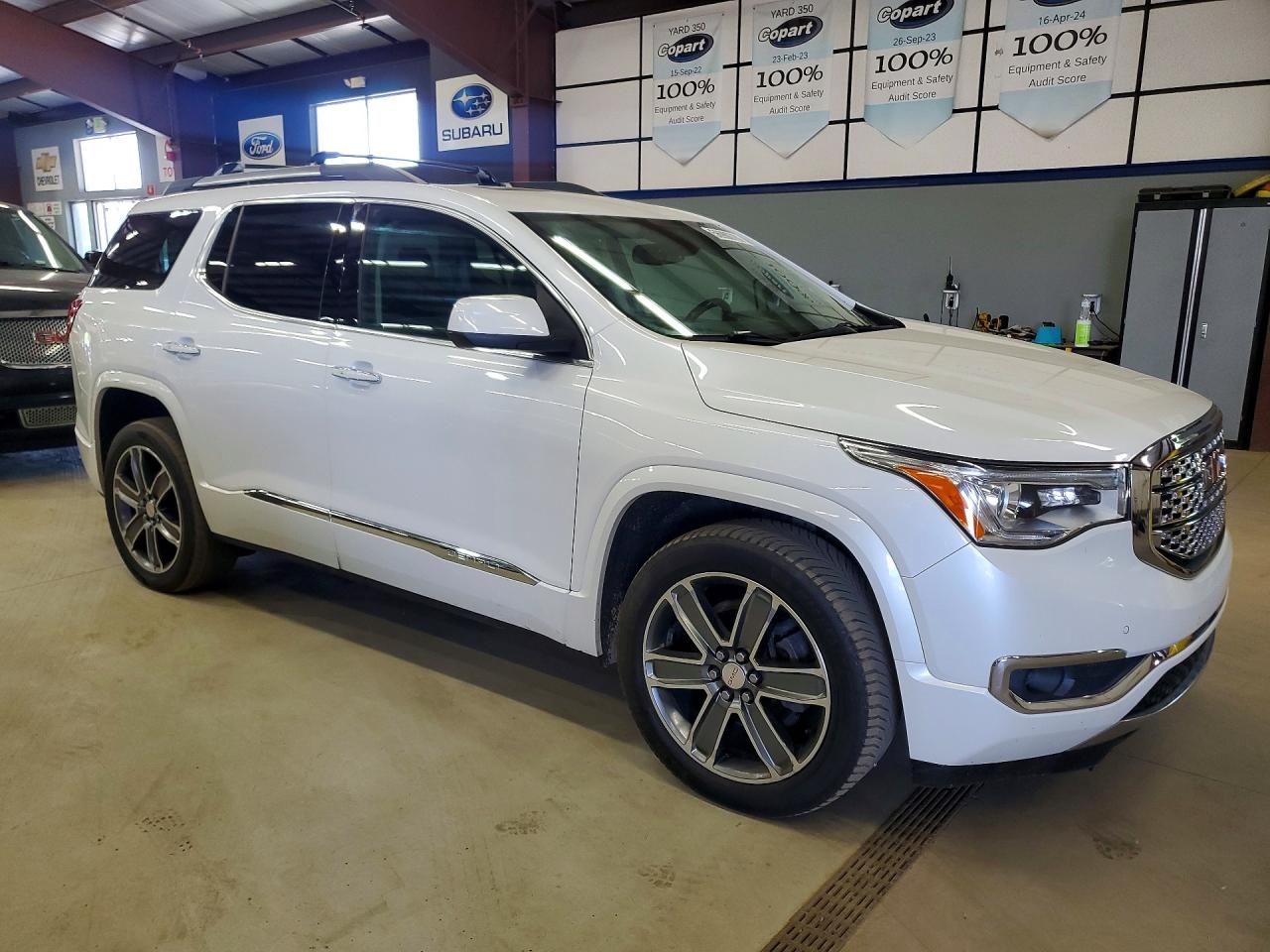 2017 Gmc Acadia Denali White vin: 1GKKNXLS6HZ239824