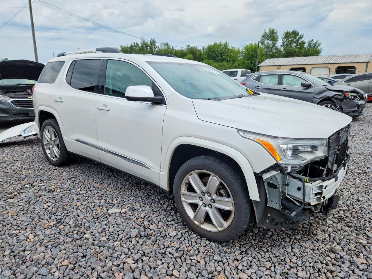 2017 Gmc Acadia Denali White vin: 1GKKNXLS6HZ297111