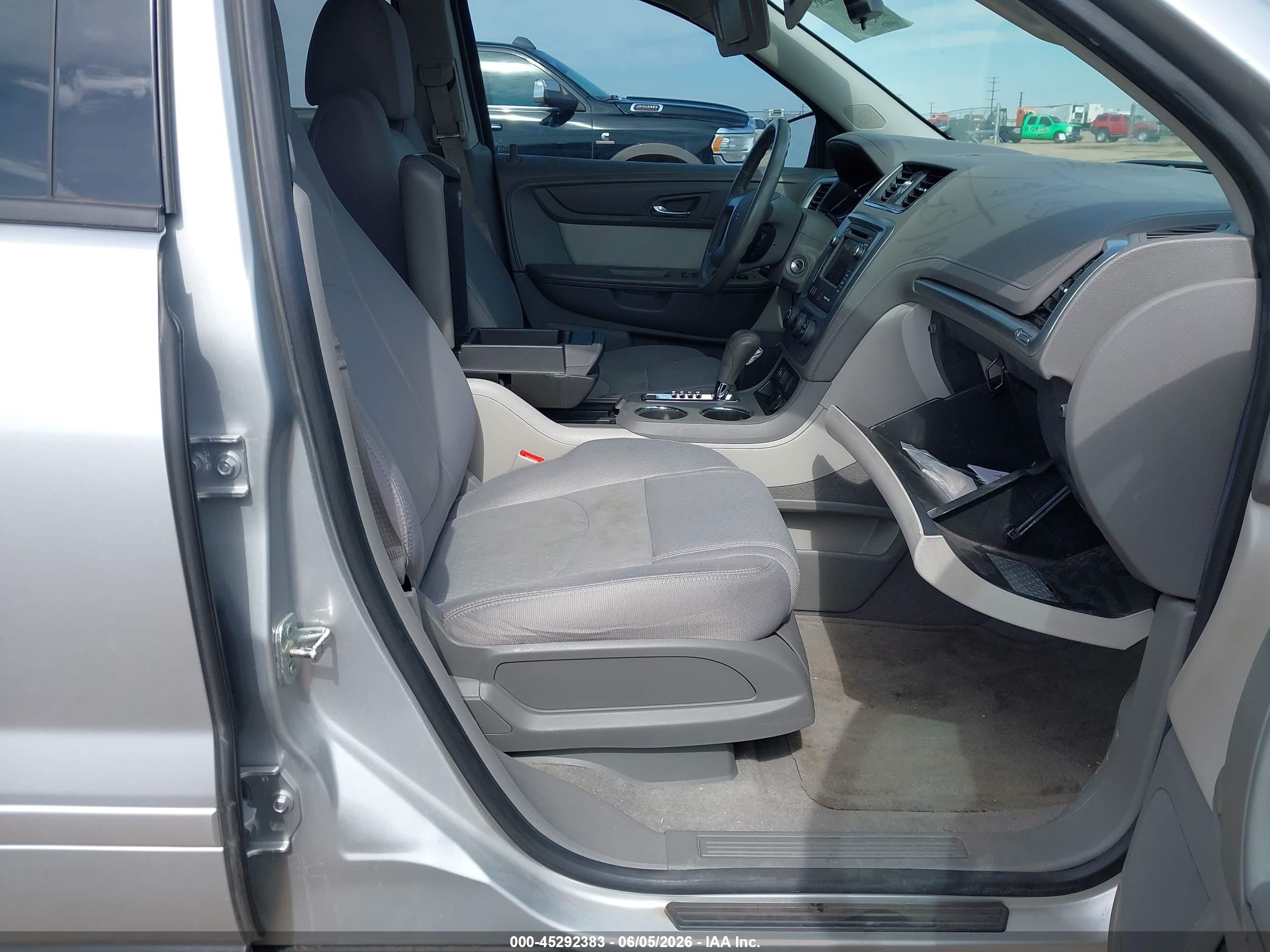 2015 Gmc Acadia Sle-1 Silver vin: 1GKKRNED2FJ274489