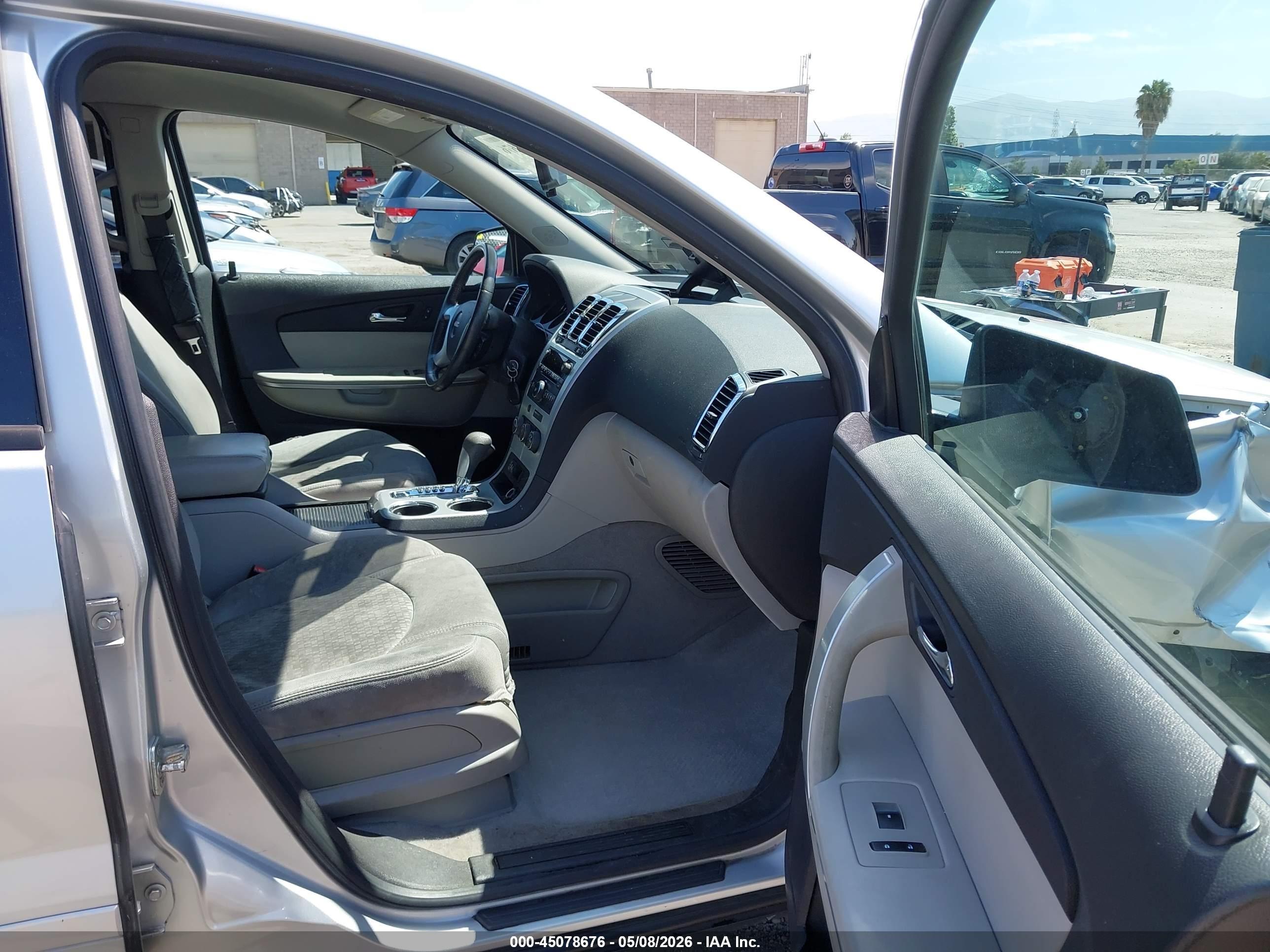 2012 Gmc Acadia Sl Silver vin: 1GKKRNED4CJ226763