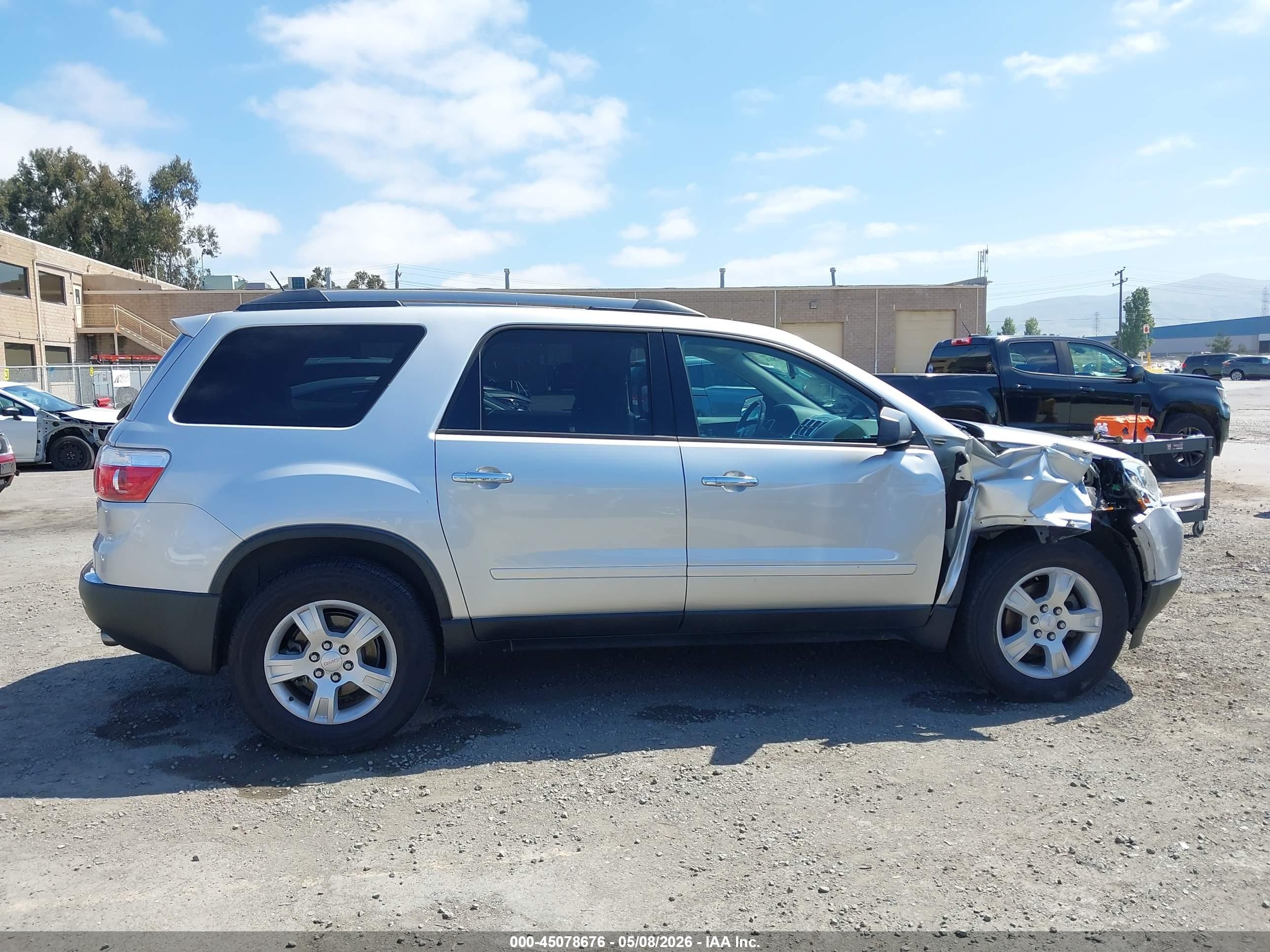 2012 Gmc Acadia Sl Silver vin: 1GKKRNED4CJ226763