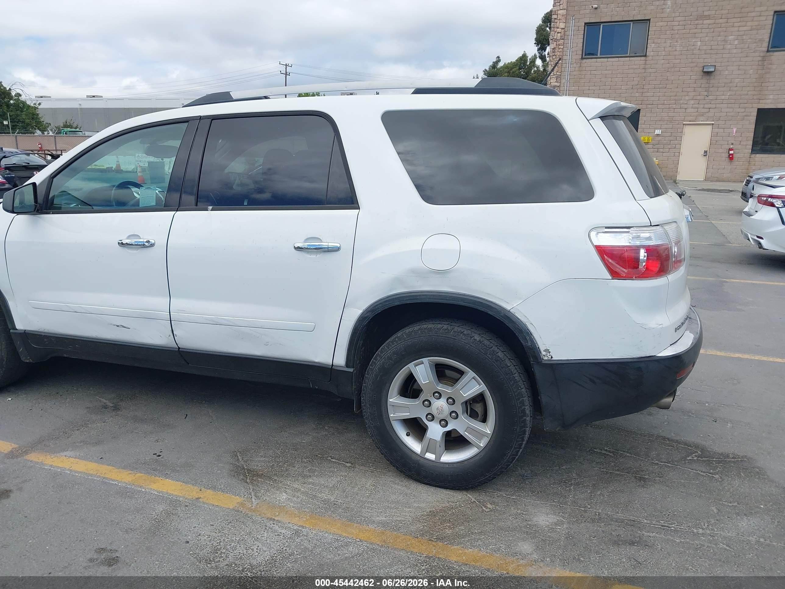 2012 Gmc Acadia Sl White vin: 1GKKRNED8CJ180306
