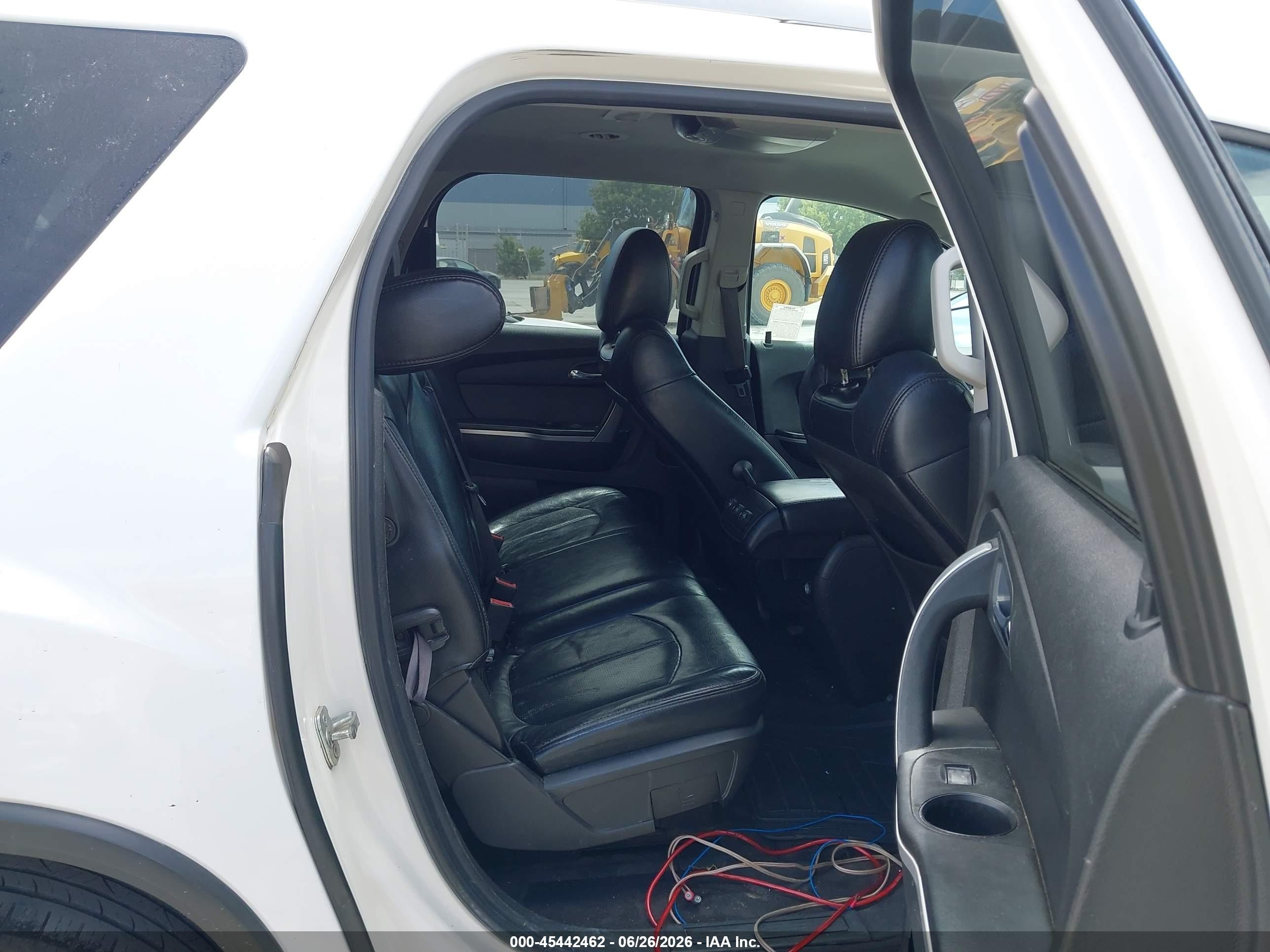 2012 Gmc Acadia Sl White vin: 1GKKRNED8CJ180306
