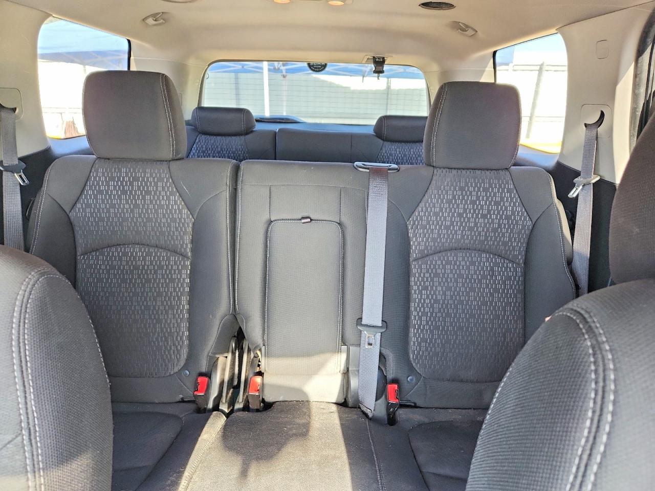 2014 Gmc Acadia Sle White vin: 1GKKRNED8EJ267366