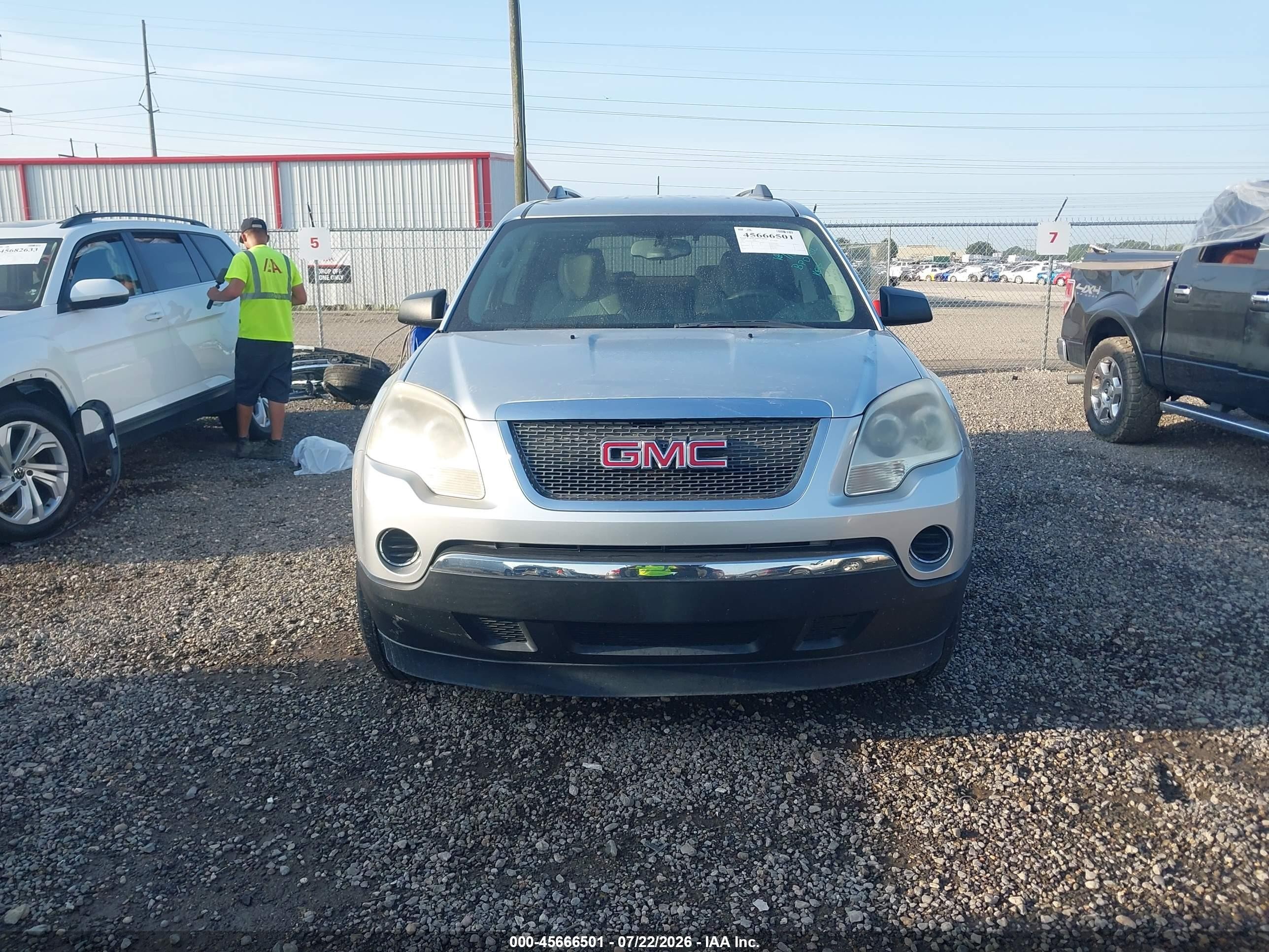 2011 Gmc Acadia Sl Silver vin: 1GKKRNED9BJ281160