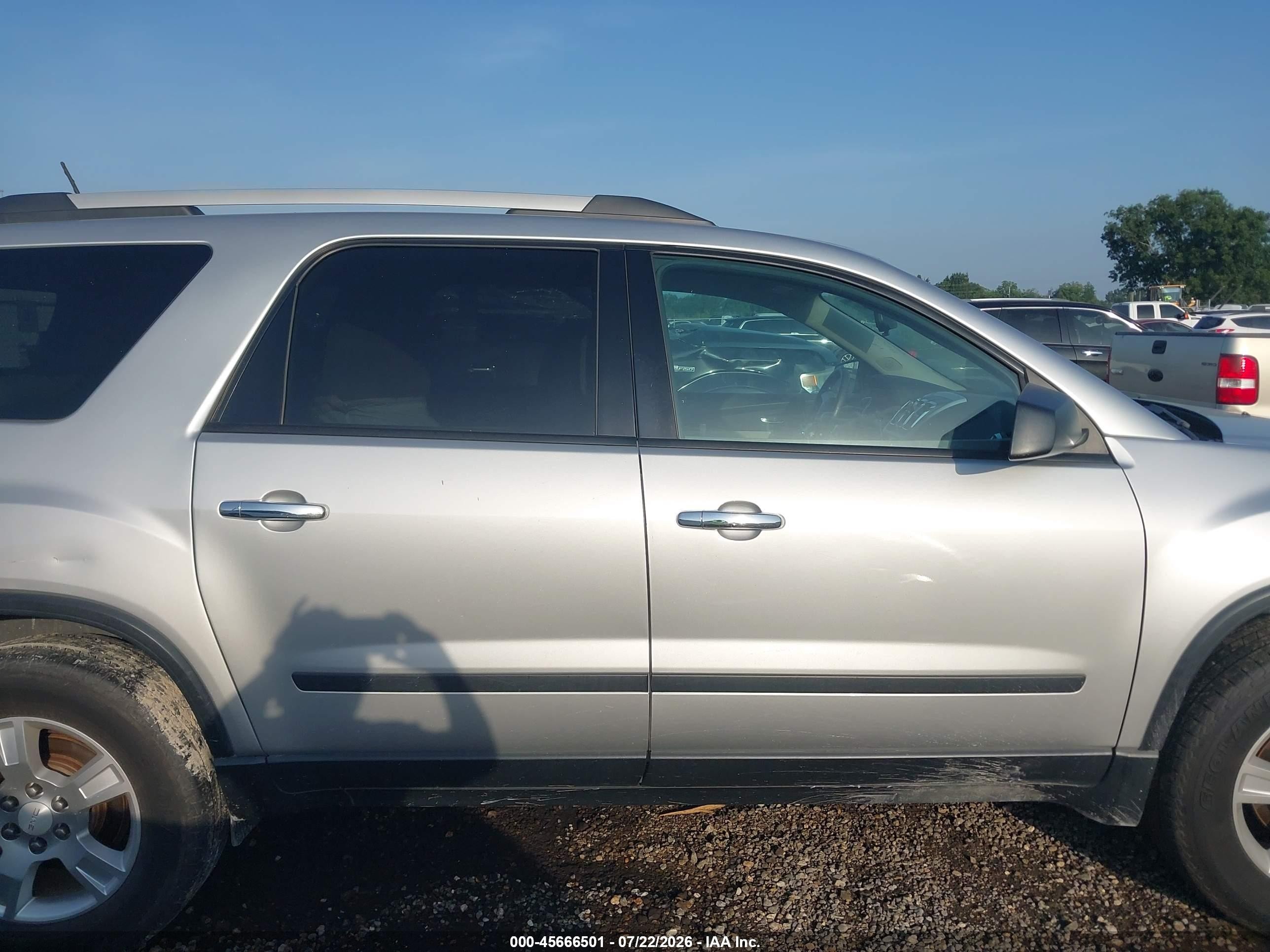 2011 Gmc Acadia Sl Silver vin: 1GKKRNED9BJ281160