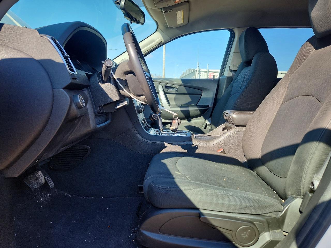 2012 Gmc Acadia Sle White vin: 1GKKRNED9CJ375752