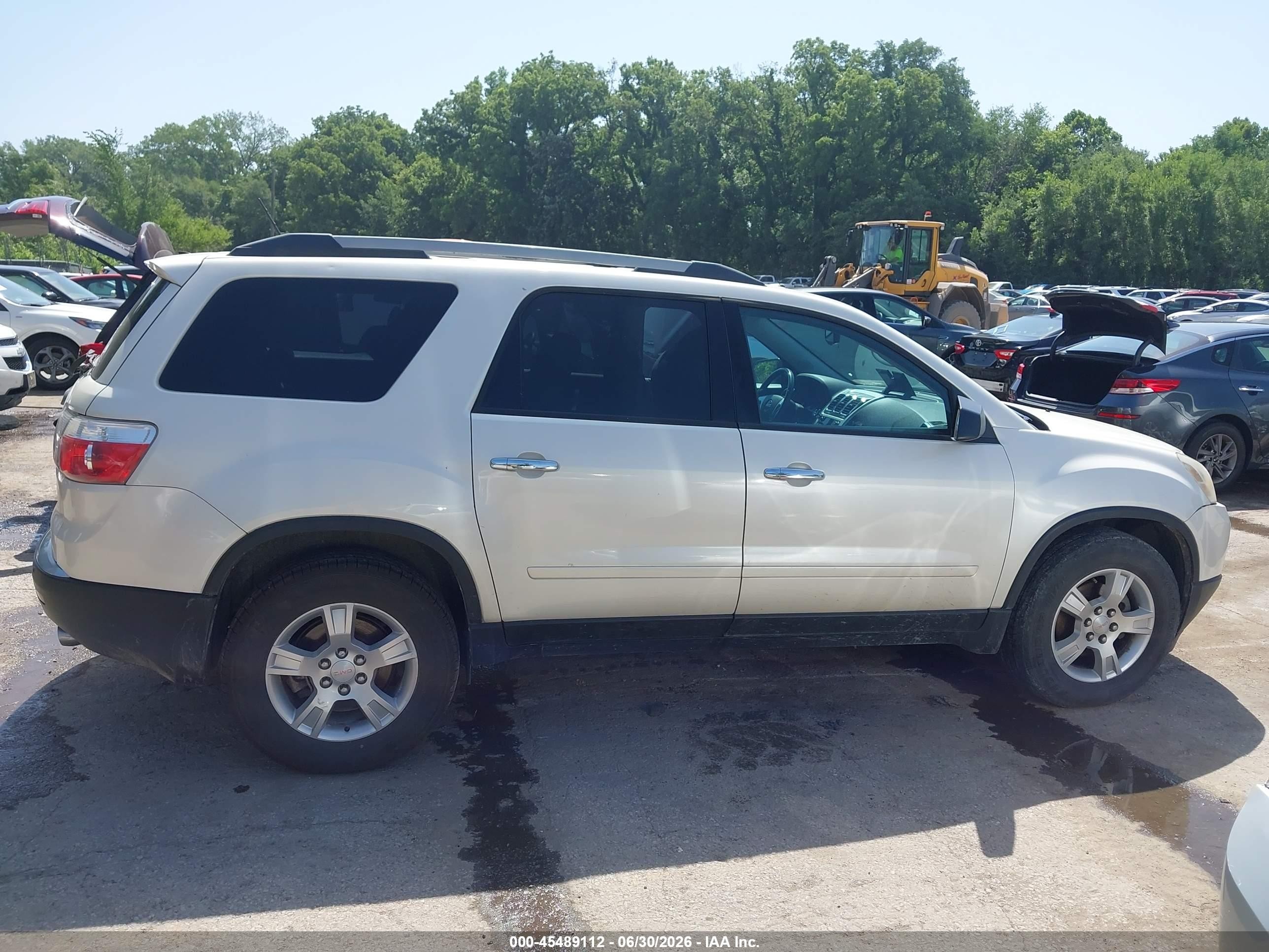 2012 Gmc Acadia Sle White vin: 1GKKRPED0CJ262915