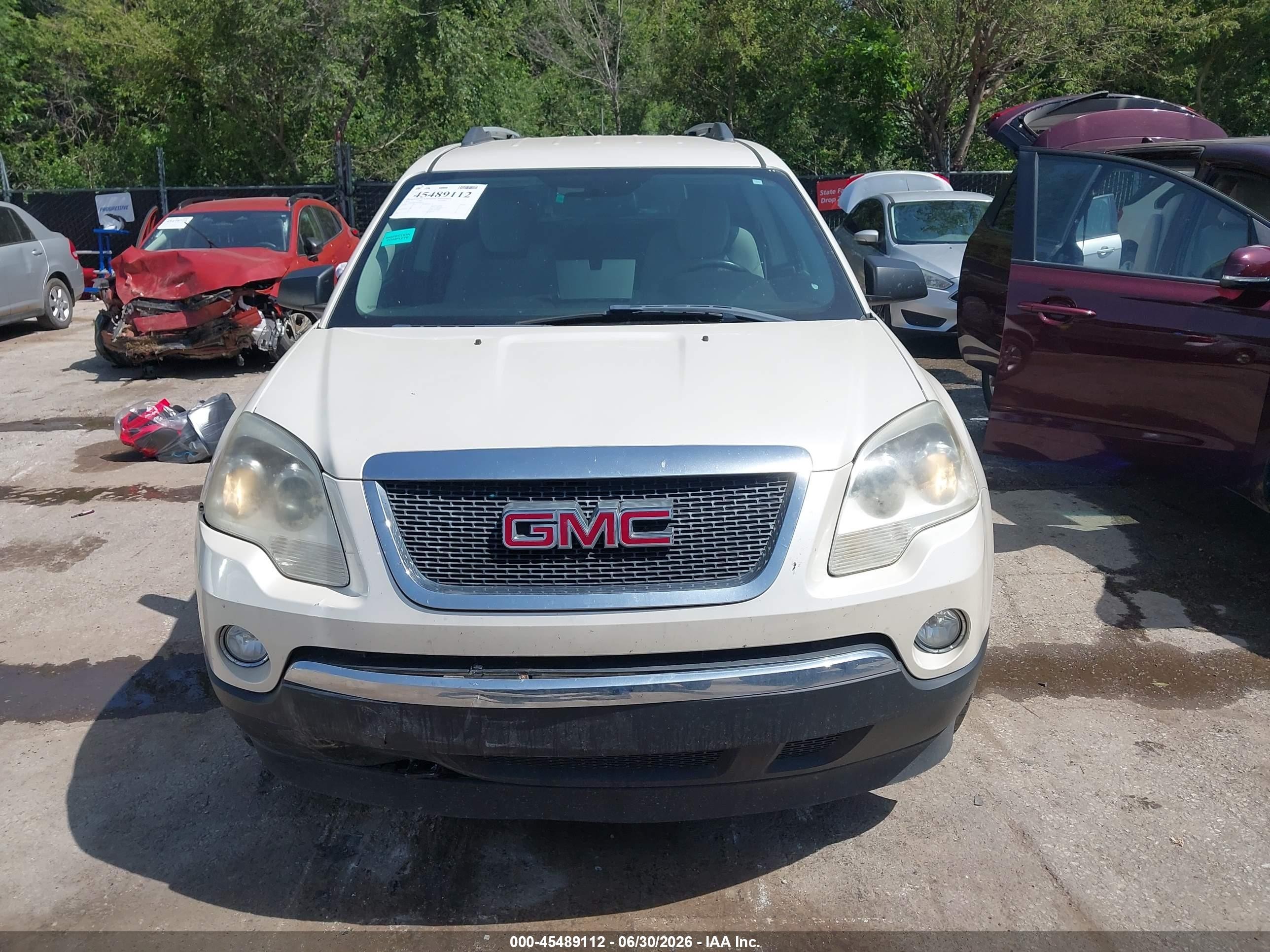2012 Gmc Acadia Sle White vin: 1GKKRPED0CJ262915