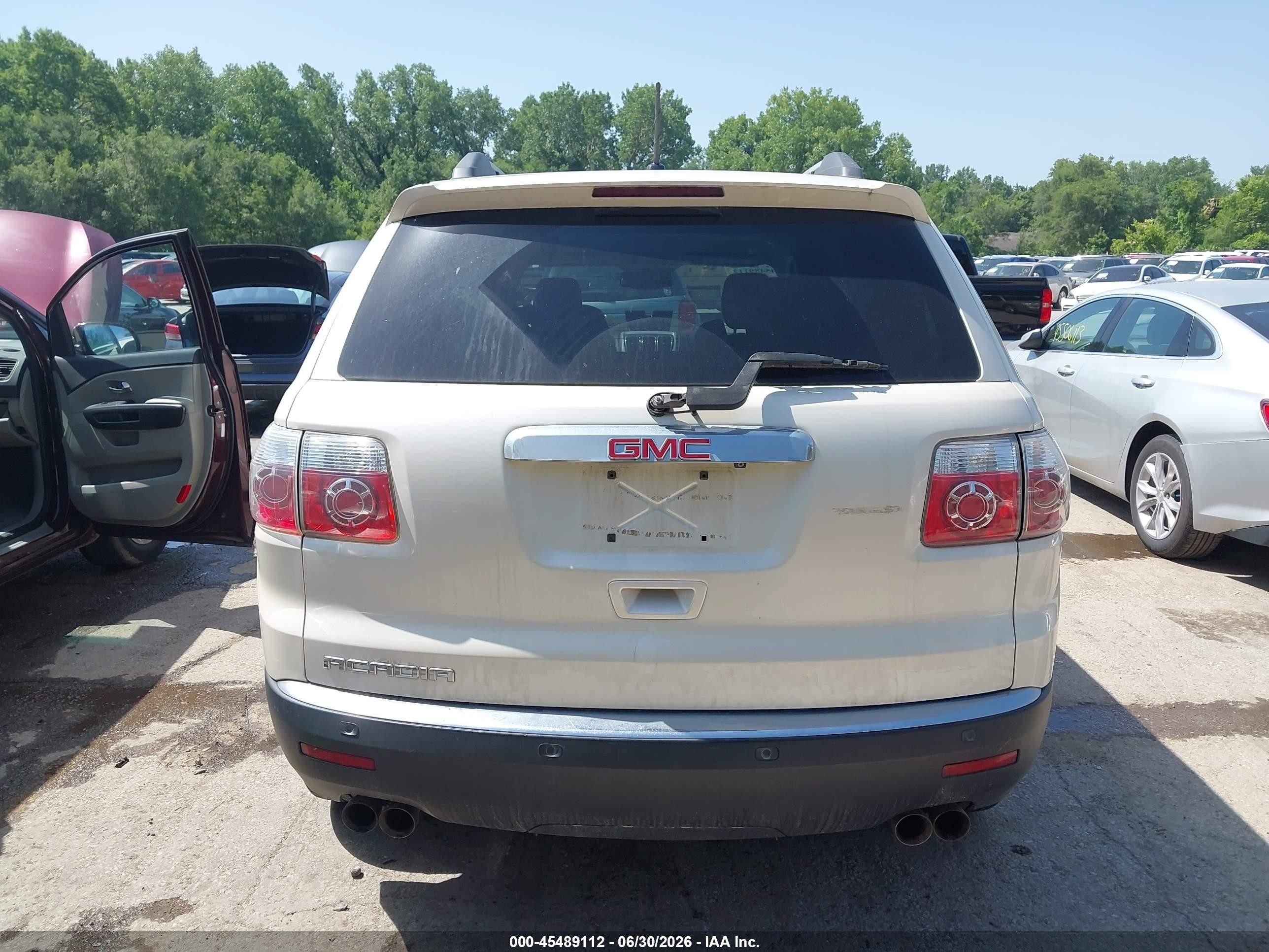 2012 Gmc Acadia Sle White vin: 1GKKRPED0CJ262915