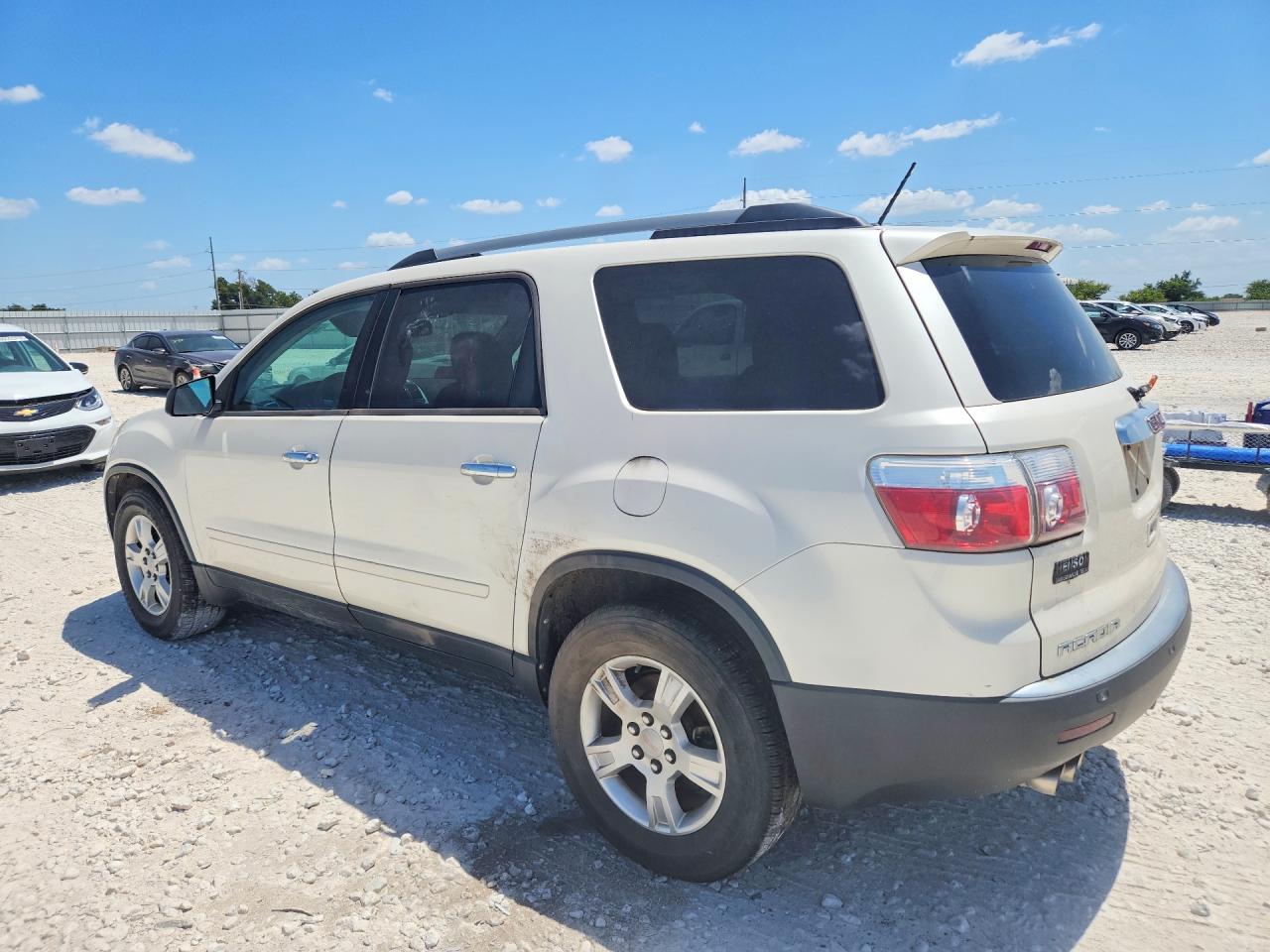 2011 Gmc Acadia Sle White vin: 1GKKRPED2BJ209812