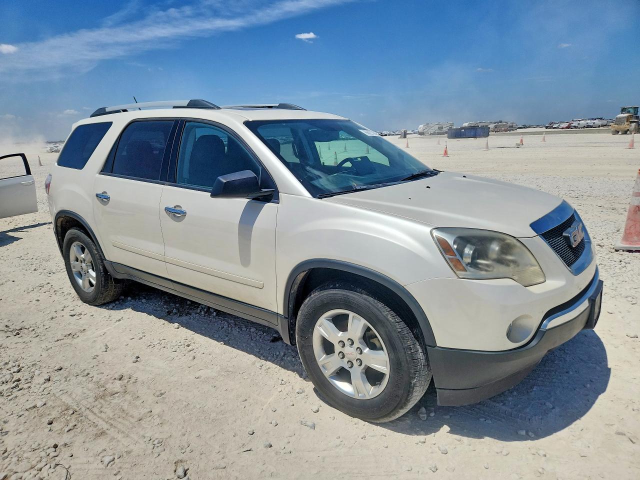 2011 Gmc Acadia Sle White vin: 1GKKRPED2BJ209812