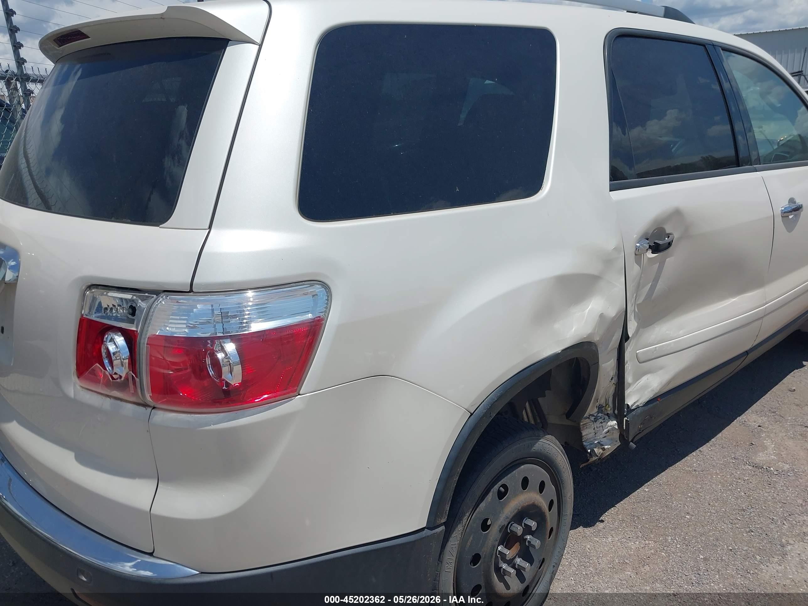 2011 Gmc Acadia Sle White vin: 1GKKRPED3BJ216543