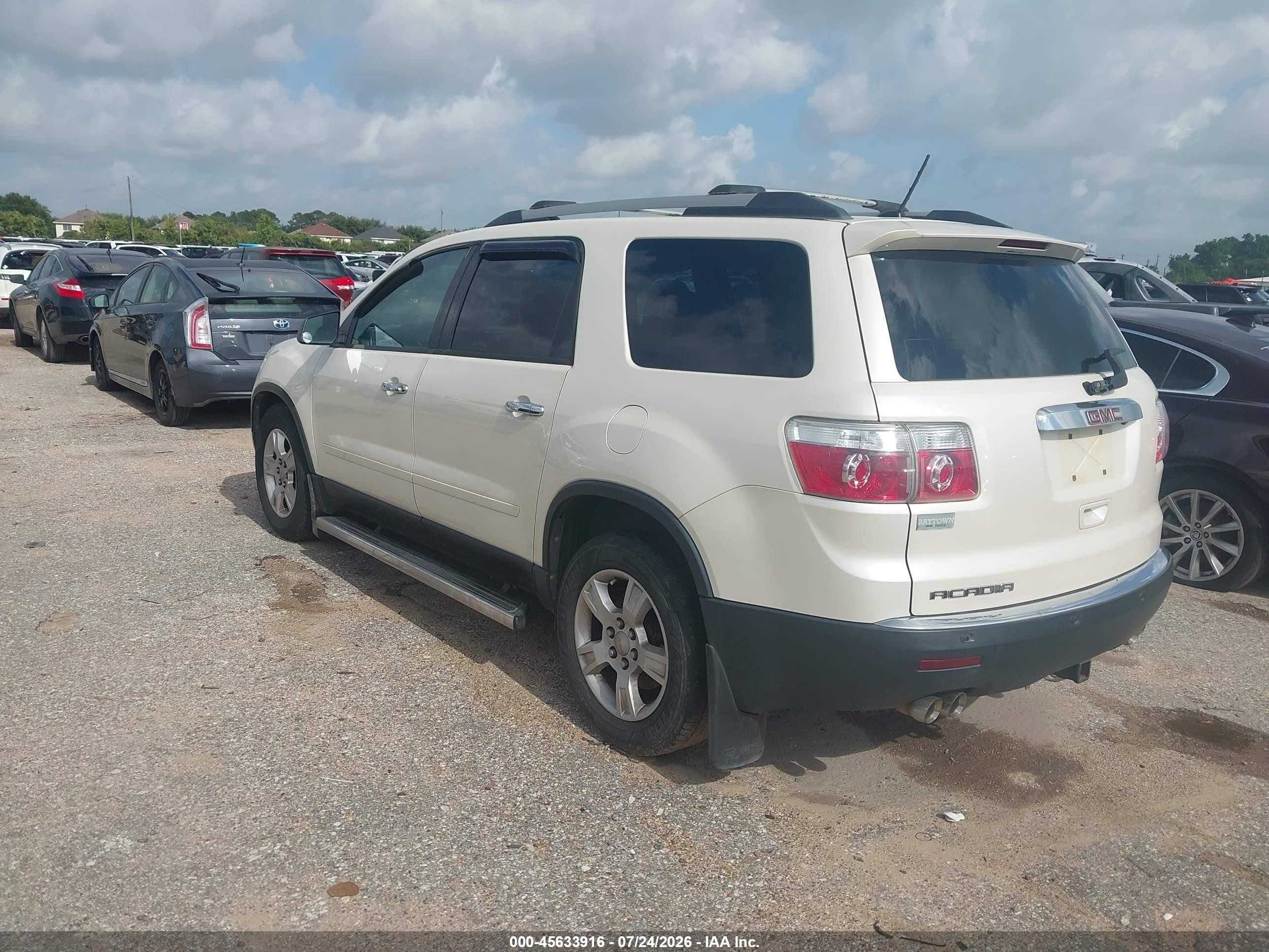 2011 Gmc Acadia Sle Cream vin: 1GKKRPED5BJ200134