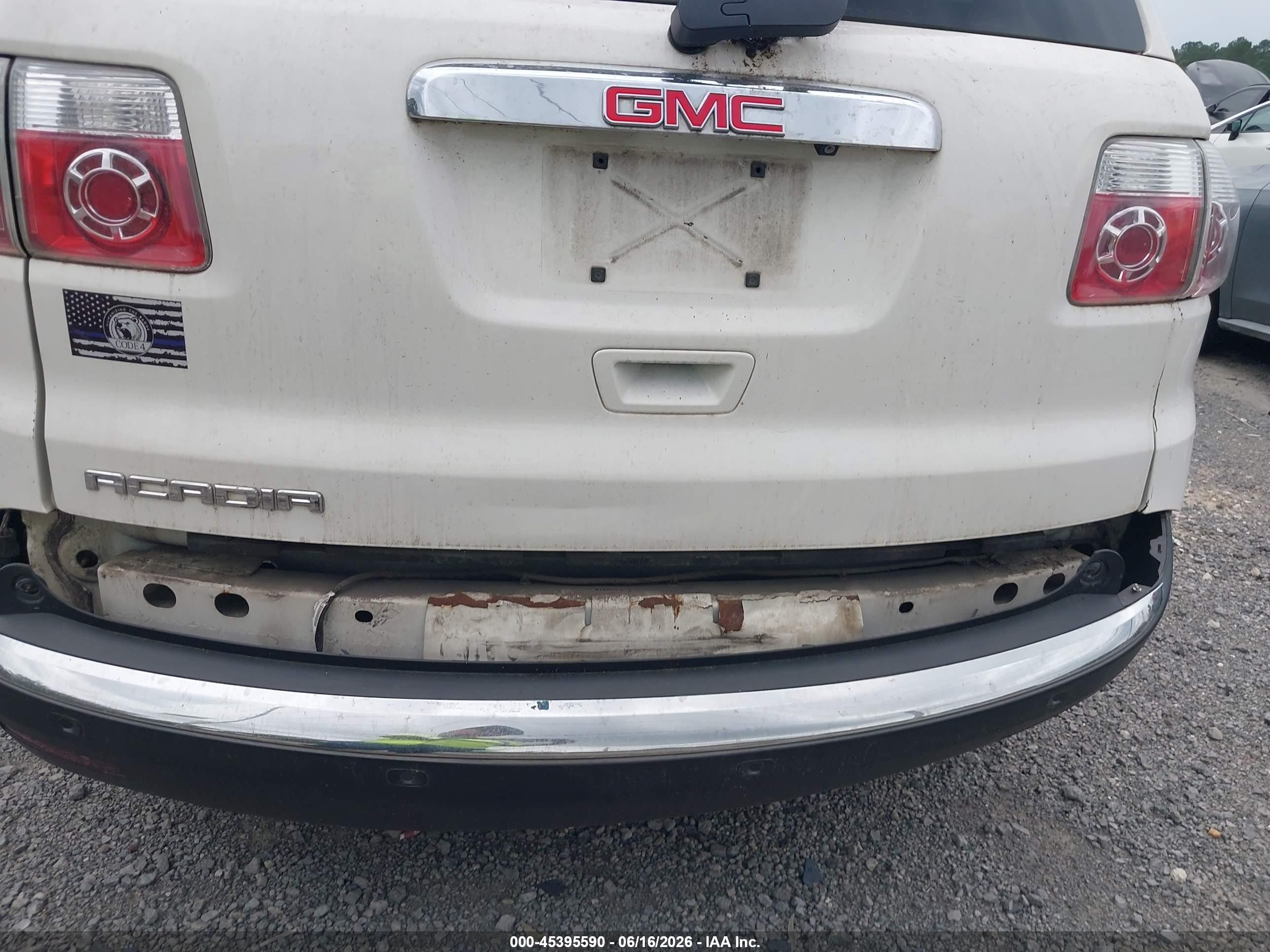 2012 Gmc Acadia Sle White vin: 1GKKRPEDXCJ323915
