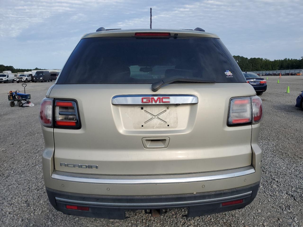 2014 Gmc Acadia Sle Gold vin: 1GKKRPKD3EJ128939