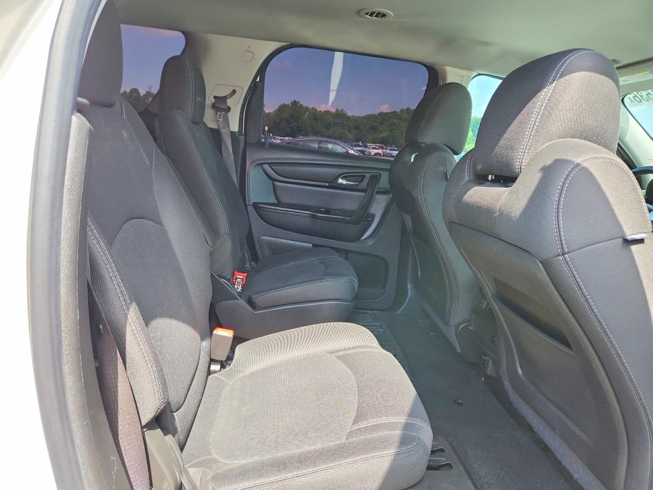 2015 Gmc Acadia Sle White vin: 1GKKRPKD9FJ243840