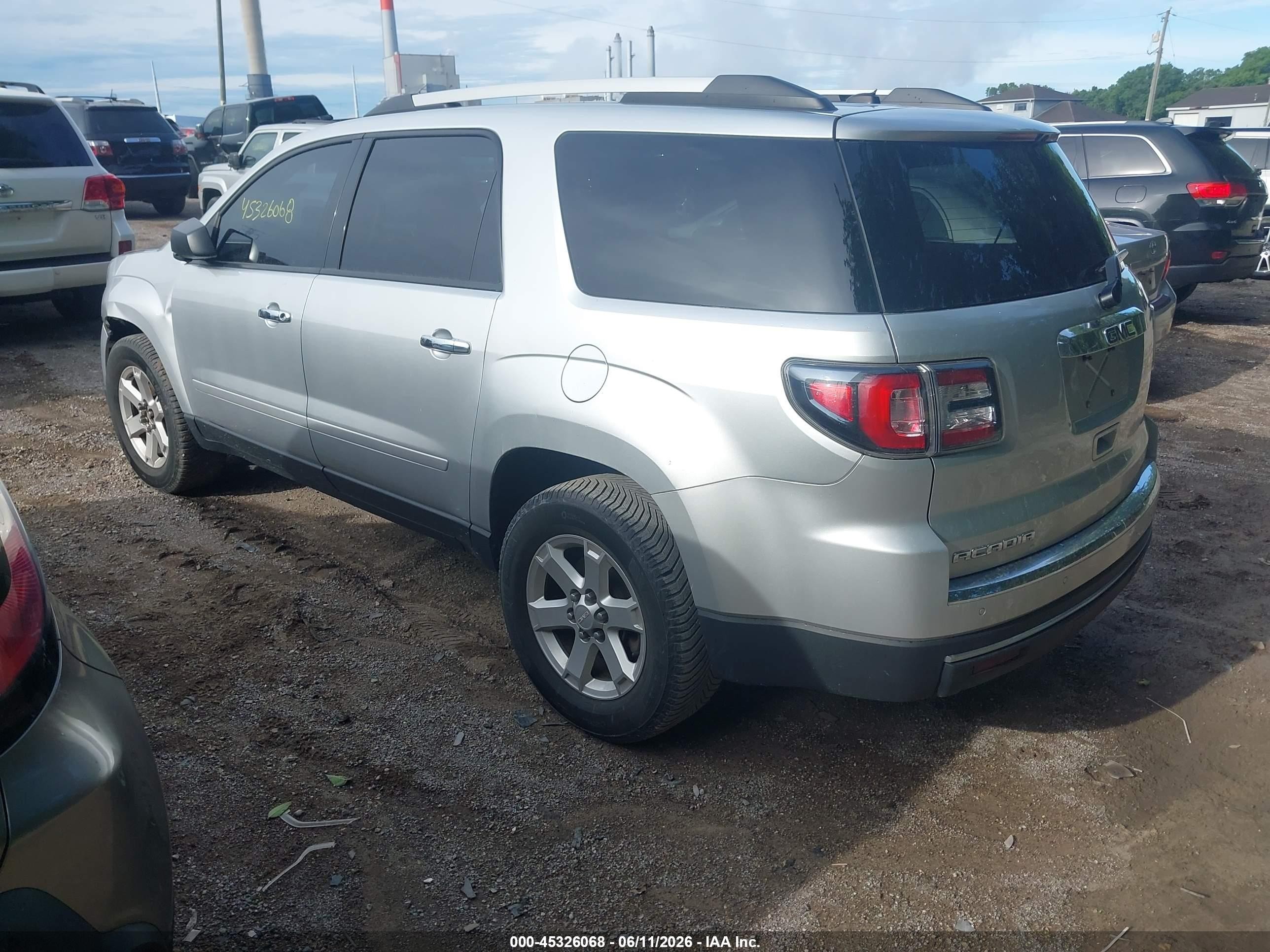 2015 Gmc Acadia Sle-2 Silver vin: 1GKKRPKD9FJ364447