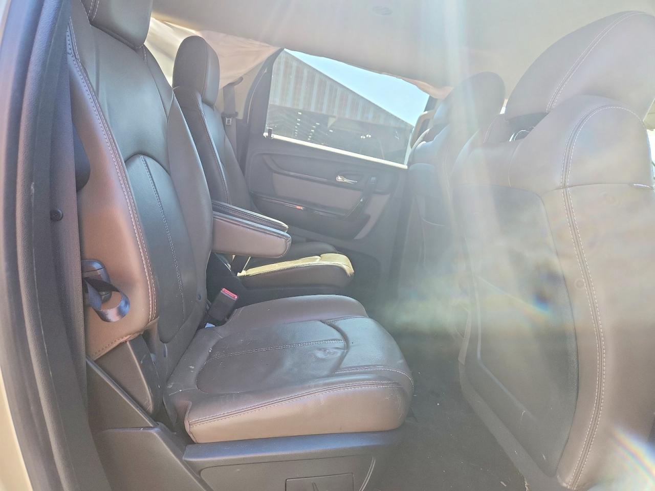 2015 Gmc Acadia Slt-1 Cream vin: 1GKKRRKD2FJ100398