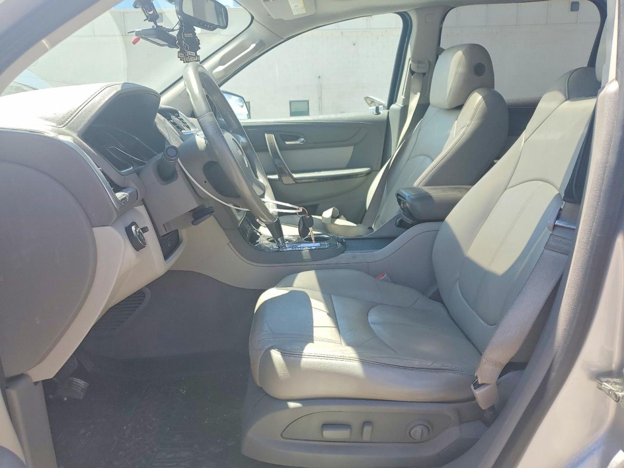 2014 Gmc Acadia Silver vin: 1GKKRRKD6EJ334669