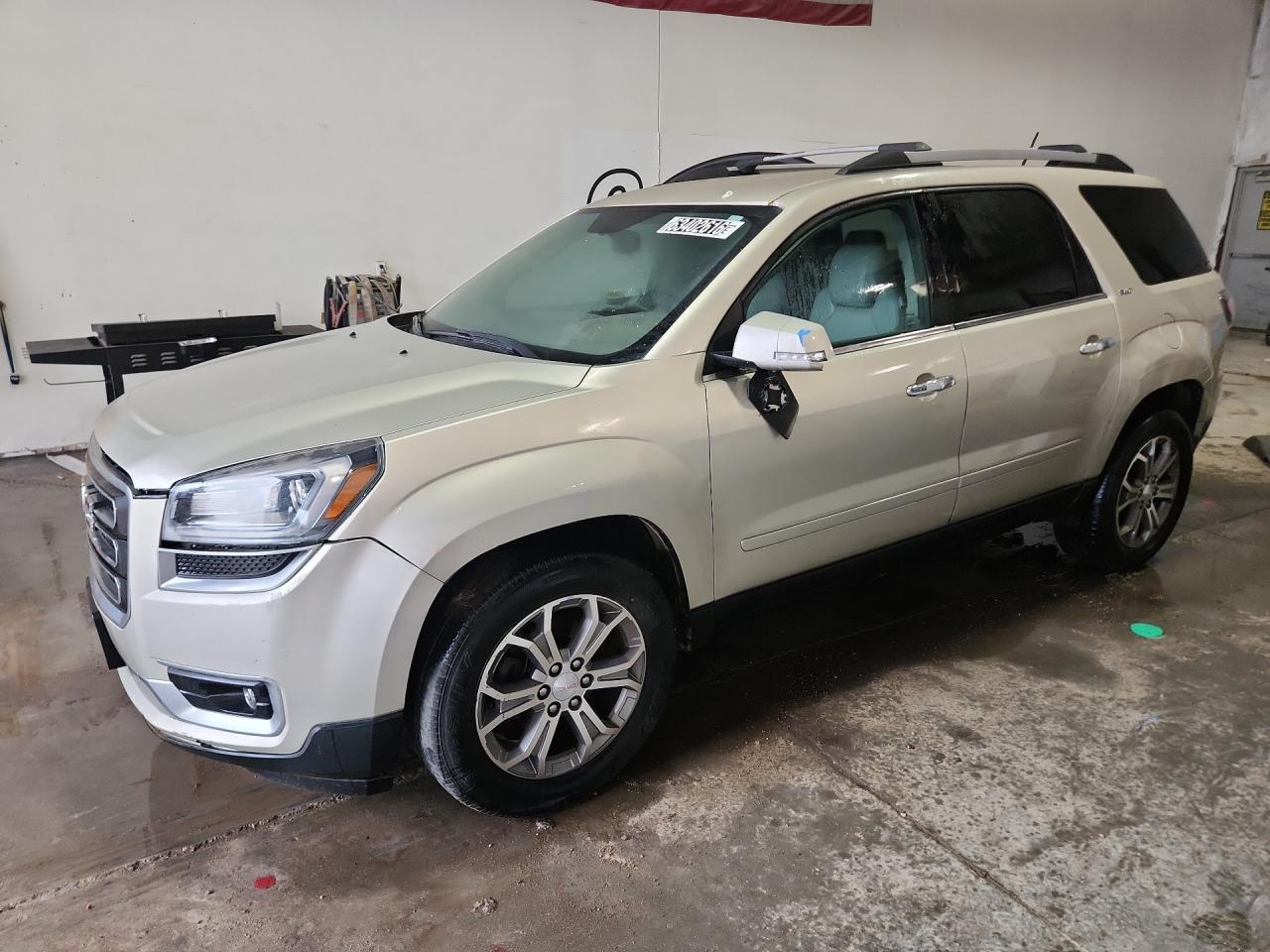 2014 Gmc Acadia Slt-1 Beige vin: 1GKKRRKD8EJ183138 Damage: Left Mirror, Broken, Replacement Required