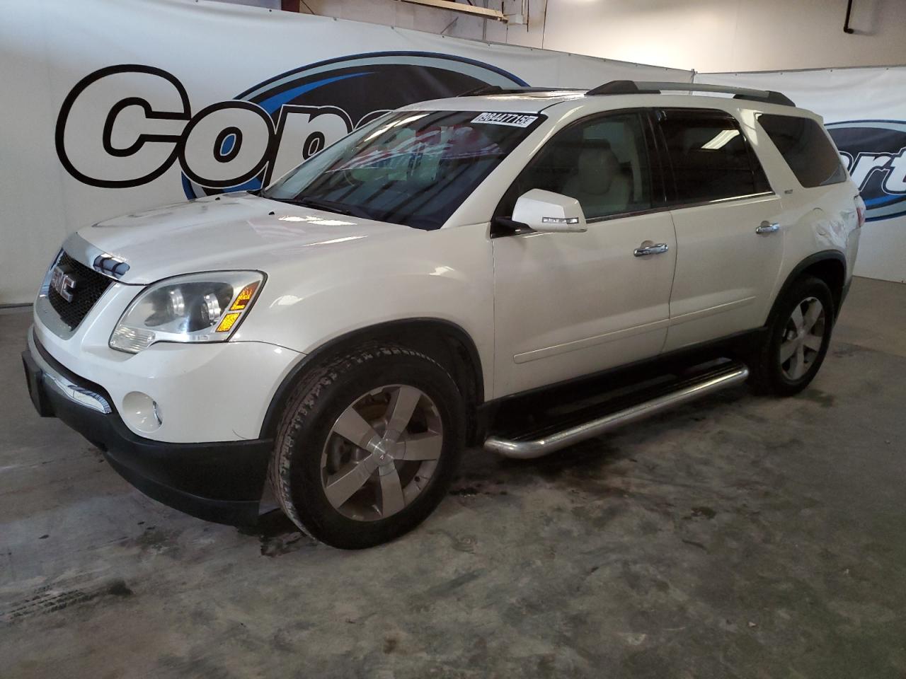 2011 Gmc Acadia Slt White vin: 1GKKRSED4BJ209863 Damage: Left Front Tire, Worn, Replacement Required