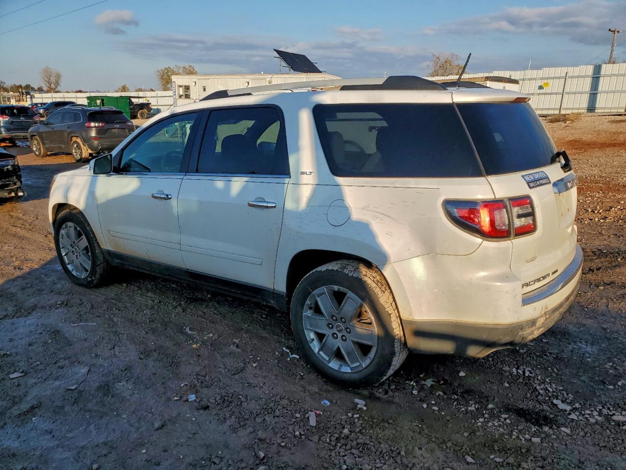 2017 Gmc Acadia Limited Slt-2 White vin: 1GKKRSKD3HJ213917