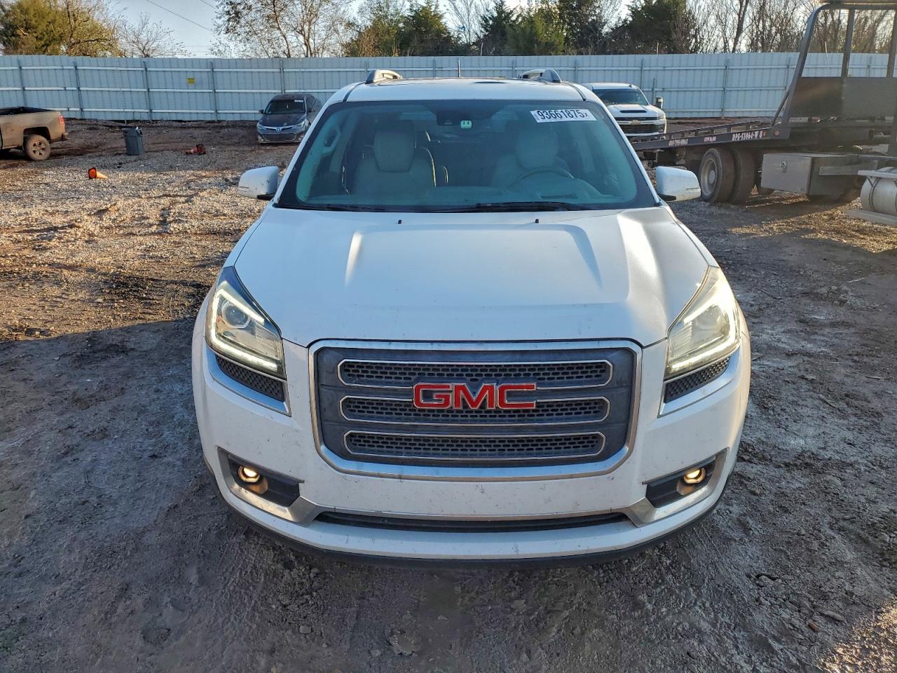 2017 Gmc Acadia Limited Slt-2 White vin: 1GKKRSKD3HJ213917