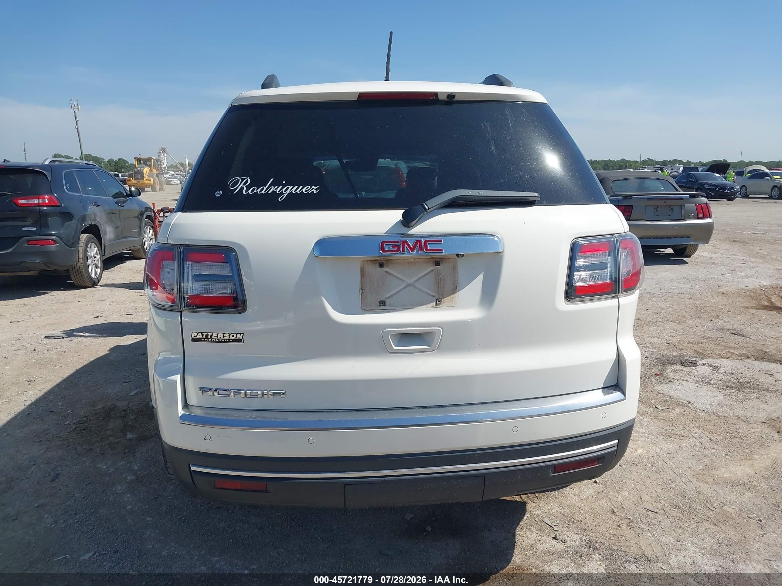 2015 Gmc Acadia Slt-2 White vin: 1GKKRSKD6FJ267466