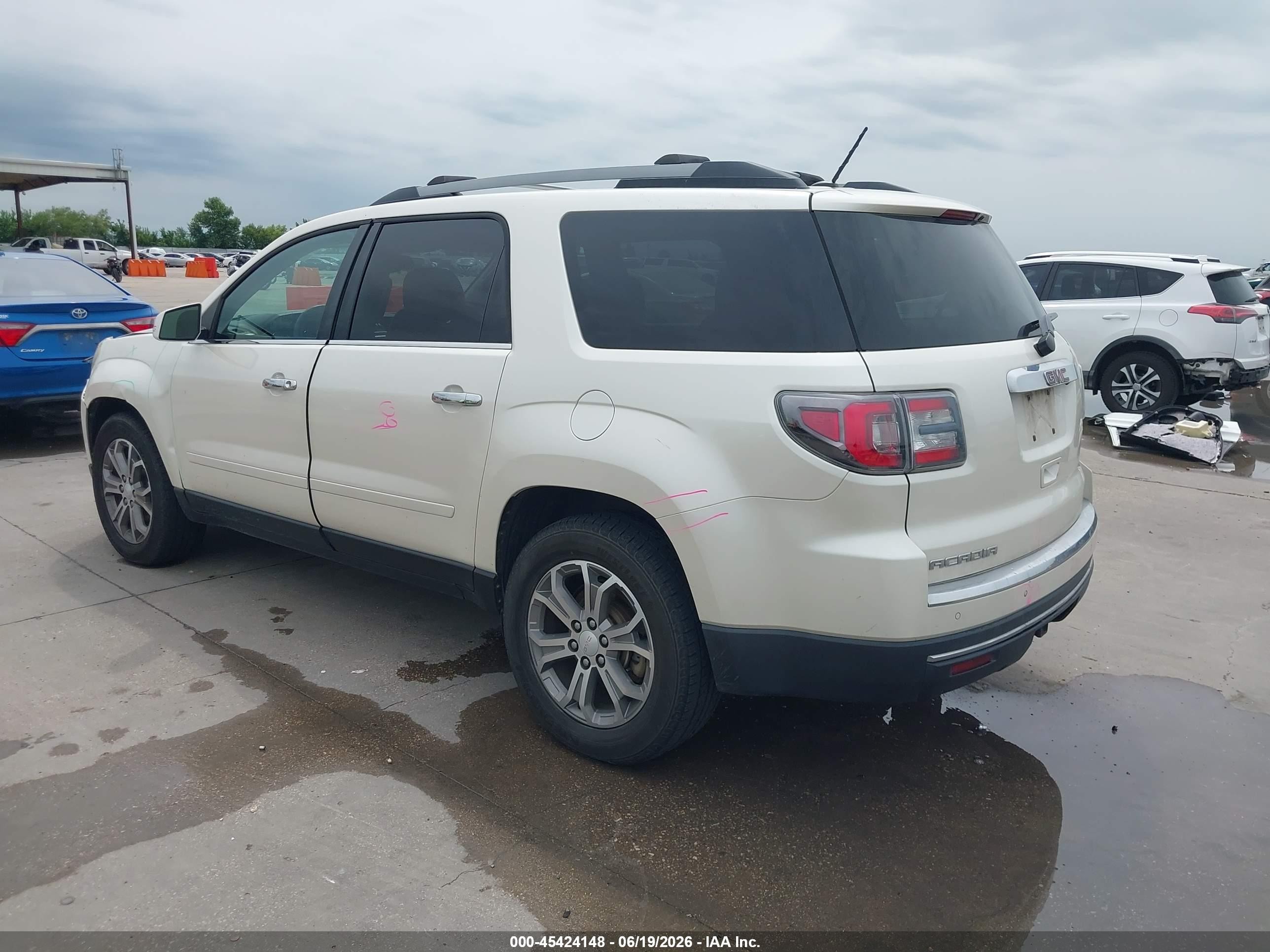 2014 Gmc Acadia Slt-2 White vin: 1GKKRSKDXEJ159253