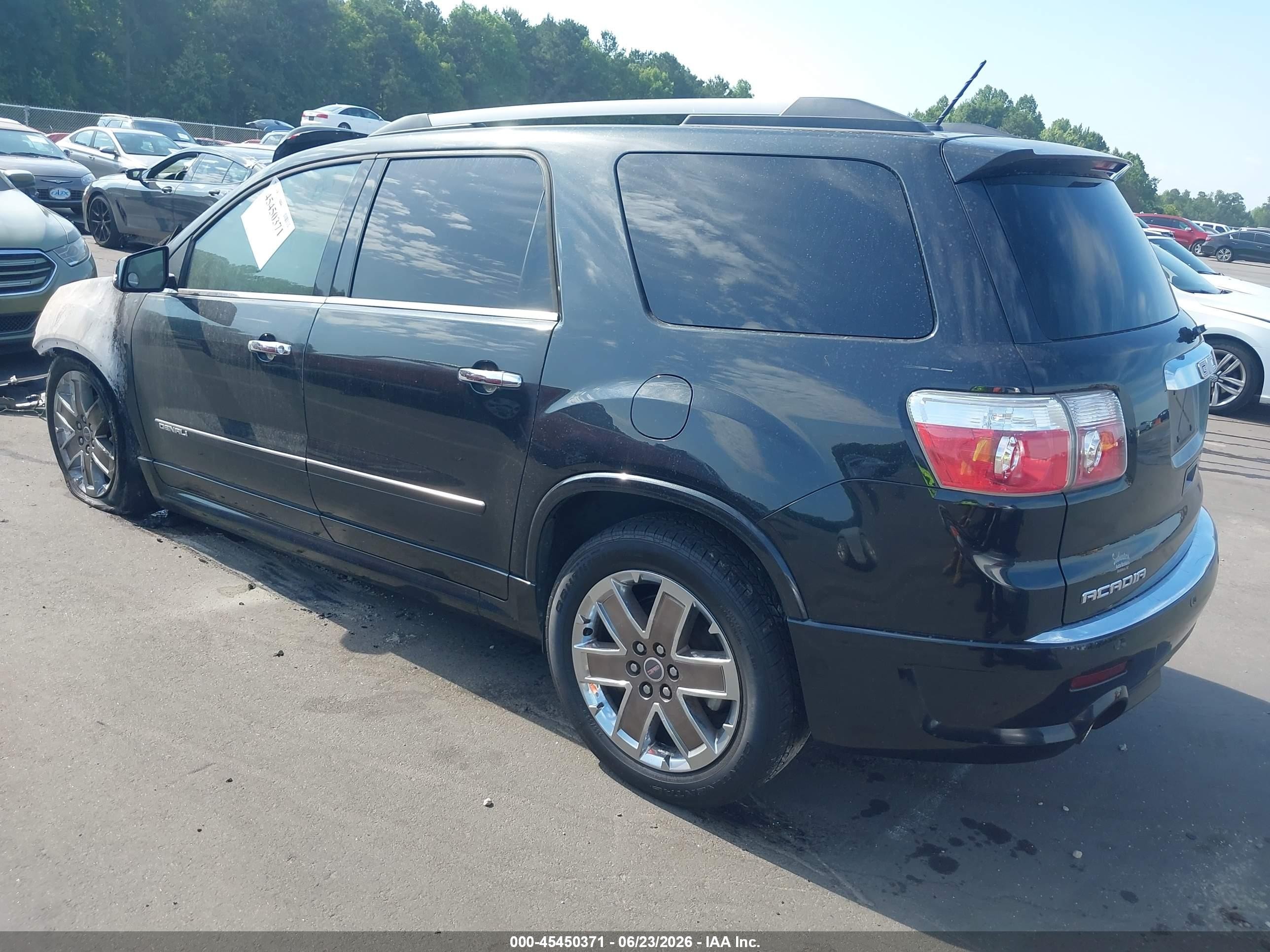 2011 Gmc Acadia Denali Black vin: 1GKKRTED1BJ260954