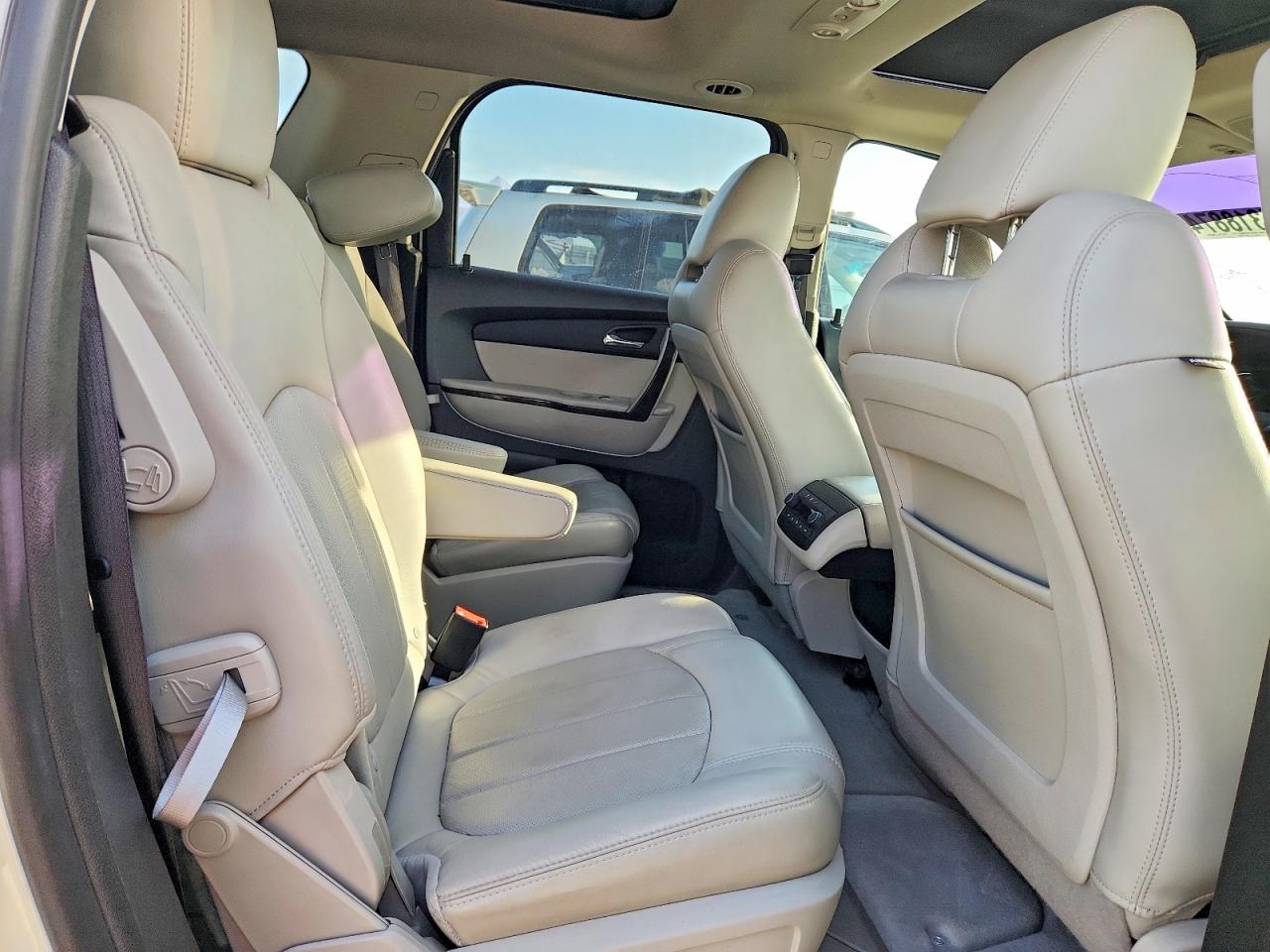2012 Gmc Acadia Denali White vin: 1GKKRTED1CJ410367