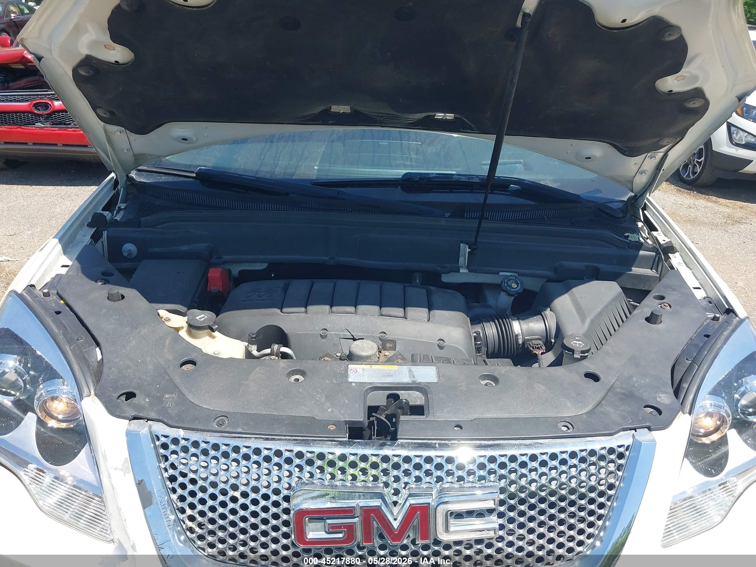 2011 Gmc Acadia Denali White vin: 1GKKRTED2BJ303908