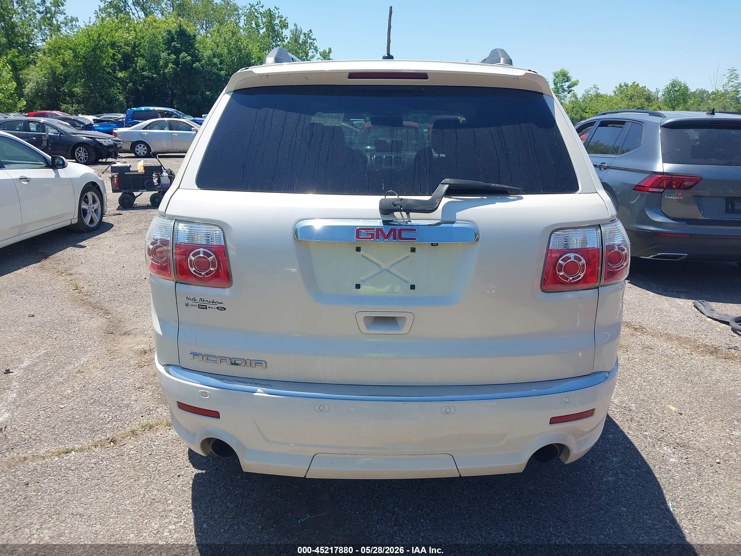 2011 Gmc Acadia Denali White vin: 1GKKRTED2BJ303908
