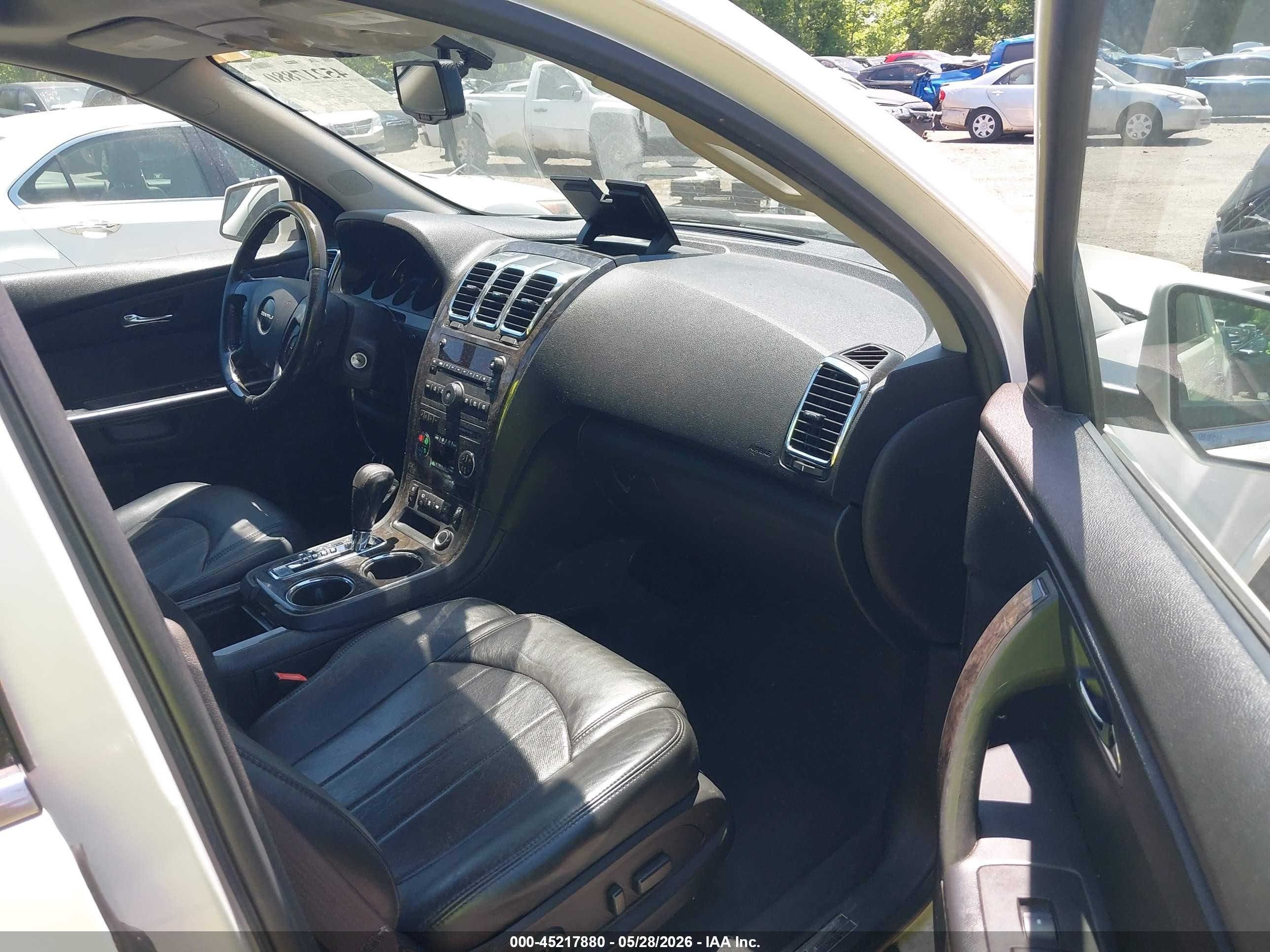 2011 Gmc Acadia Denali White vin: 1GKKRTED2BJ303908