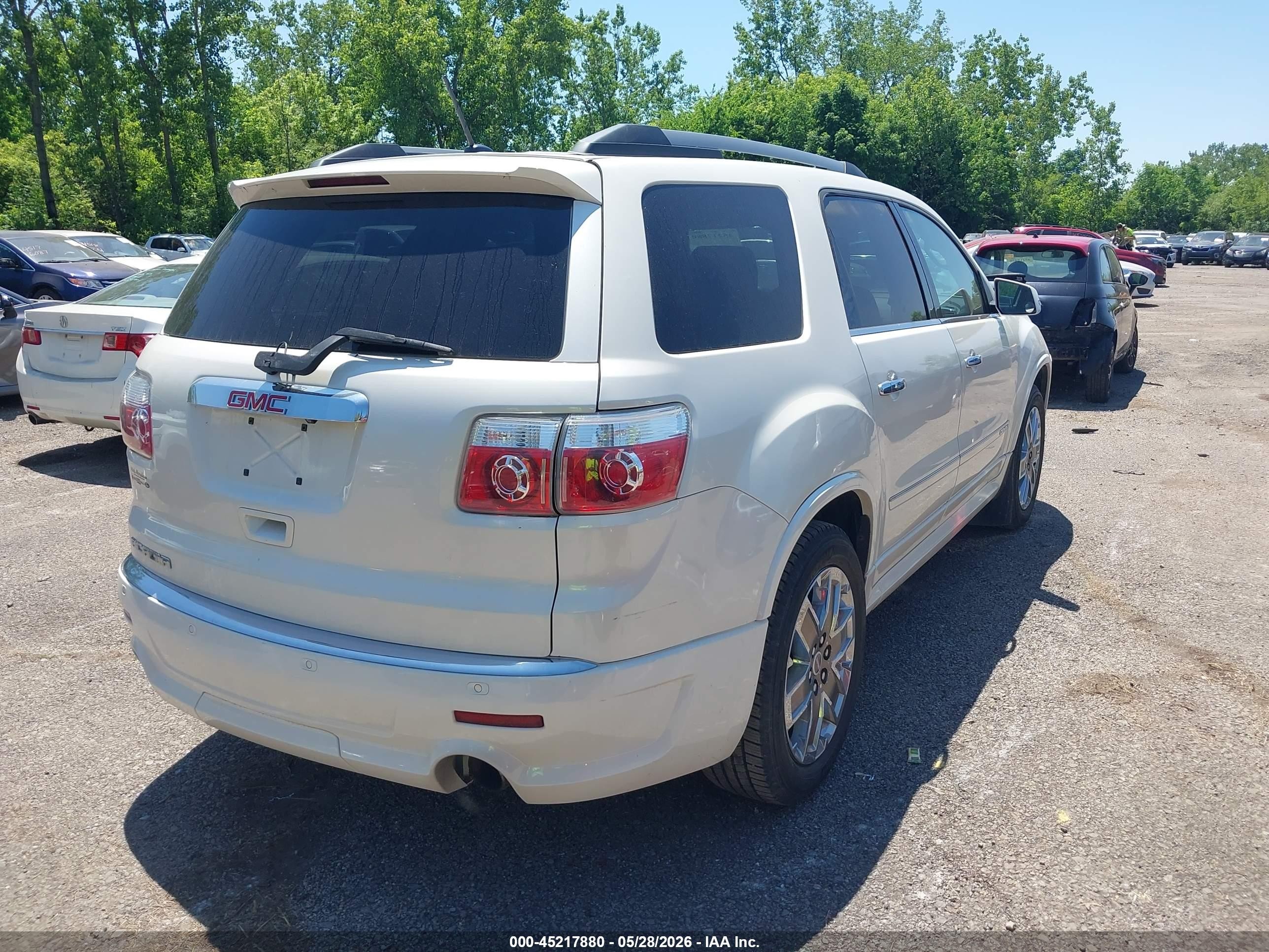 2011 Gmc Acadia Denali White vin: 1GKKRTED2BJ303908