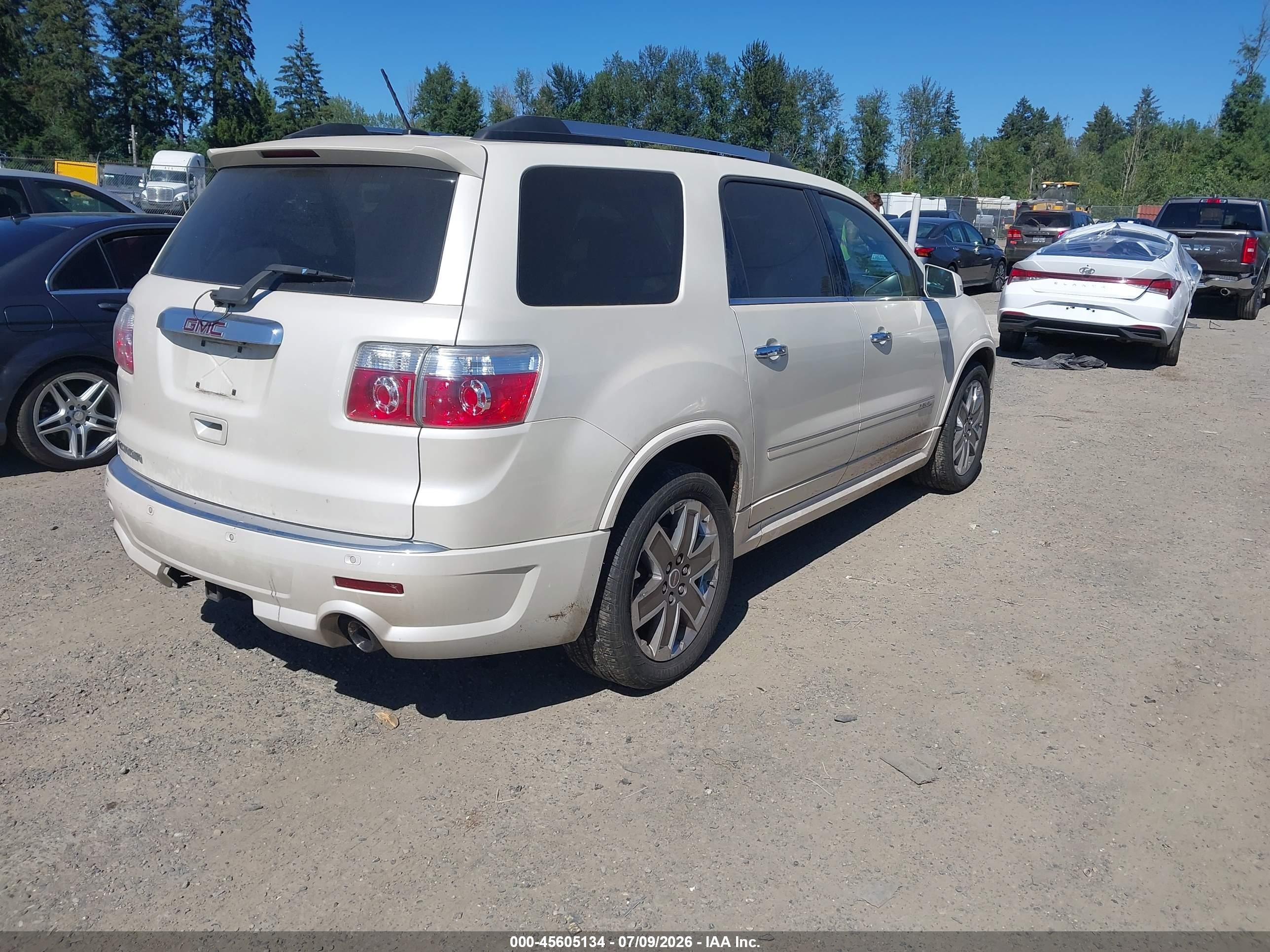 2012 Gmc Acadia Denali White vin: 1GKKRTED2CJ303070