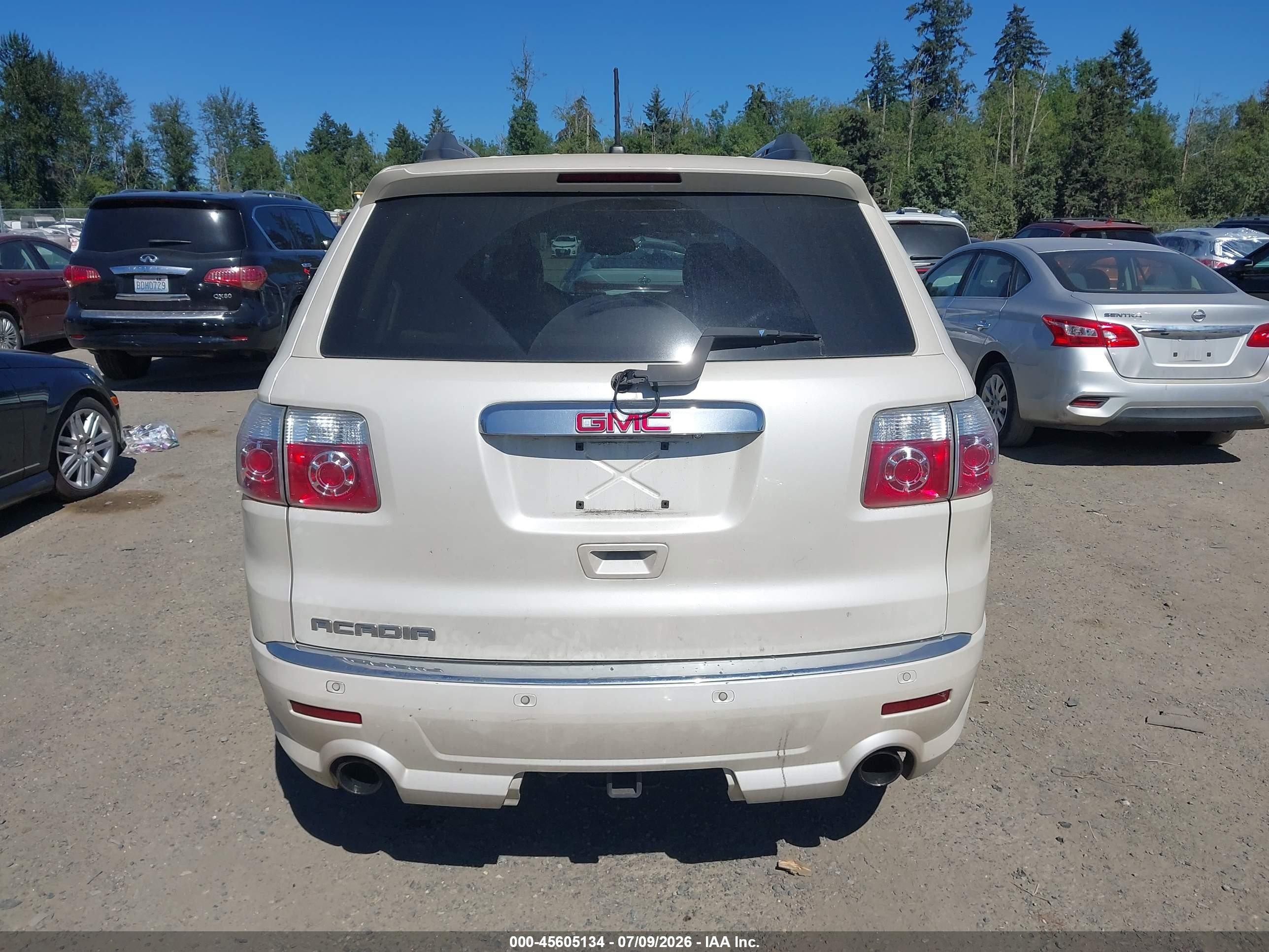 2012 Gmc Acadia Denali White vin: 1GKKRTED2CJ303070