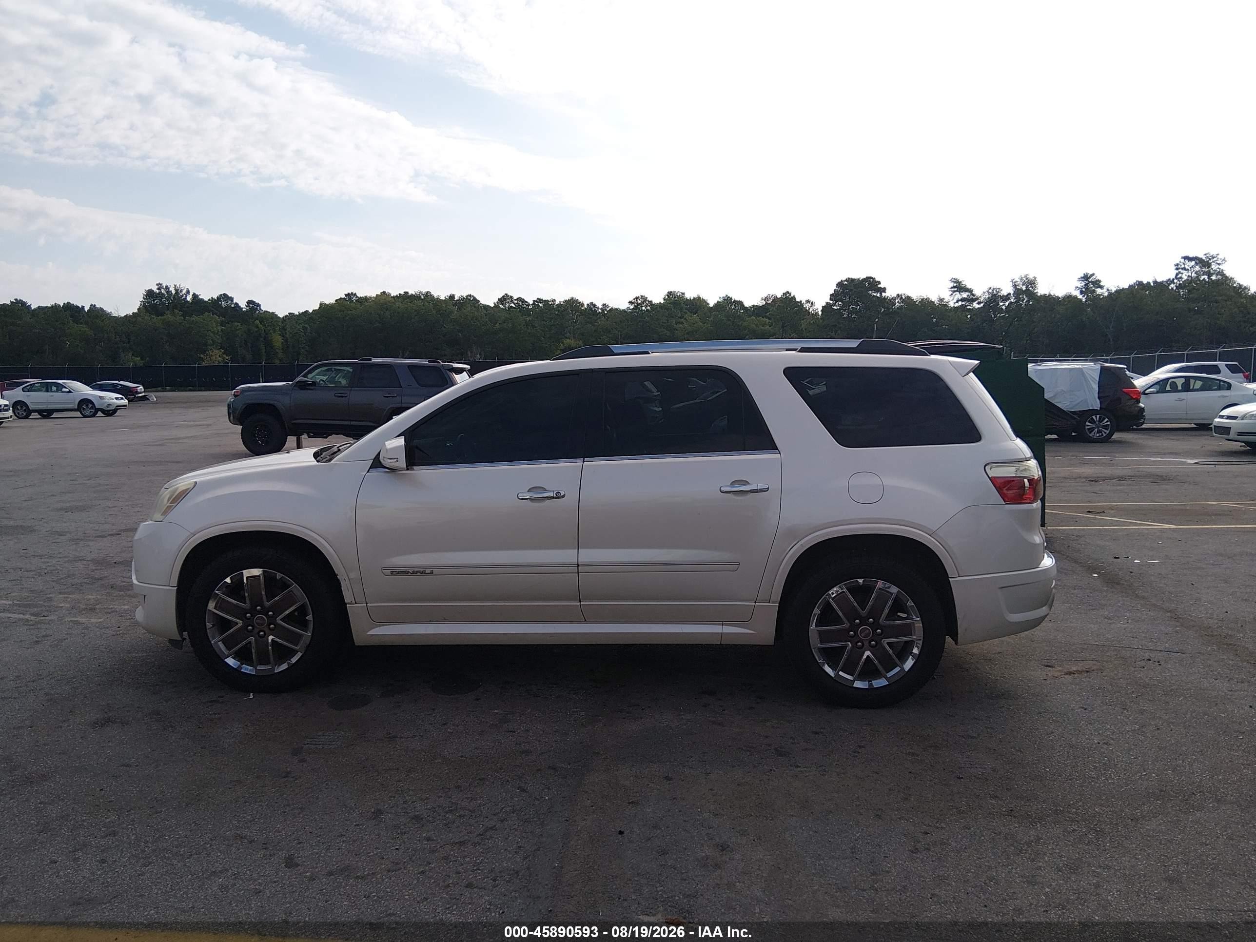 2012 Gmc Acadia Denali White vin: 1GKKRTED2CJ390176